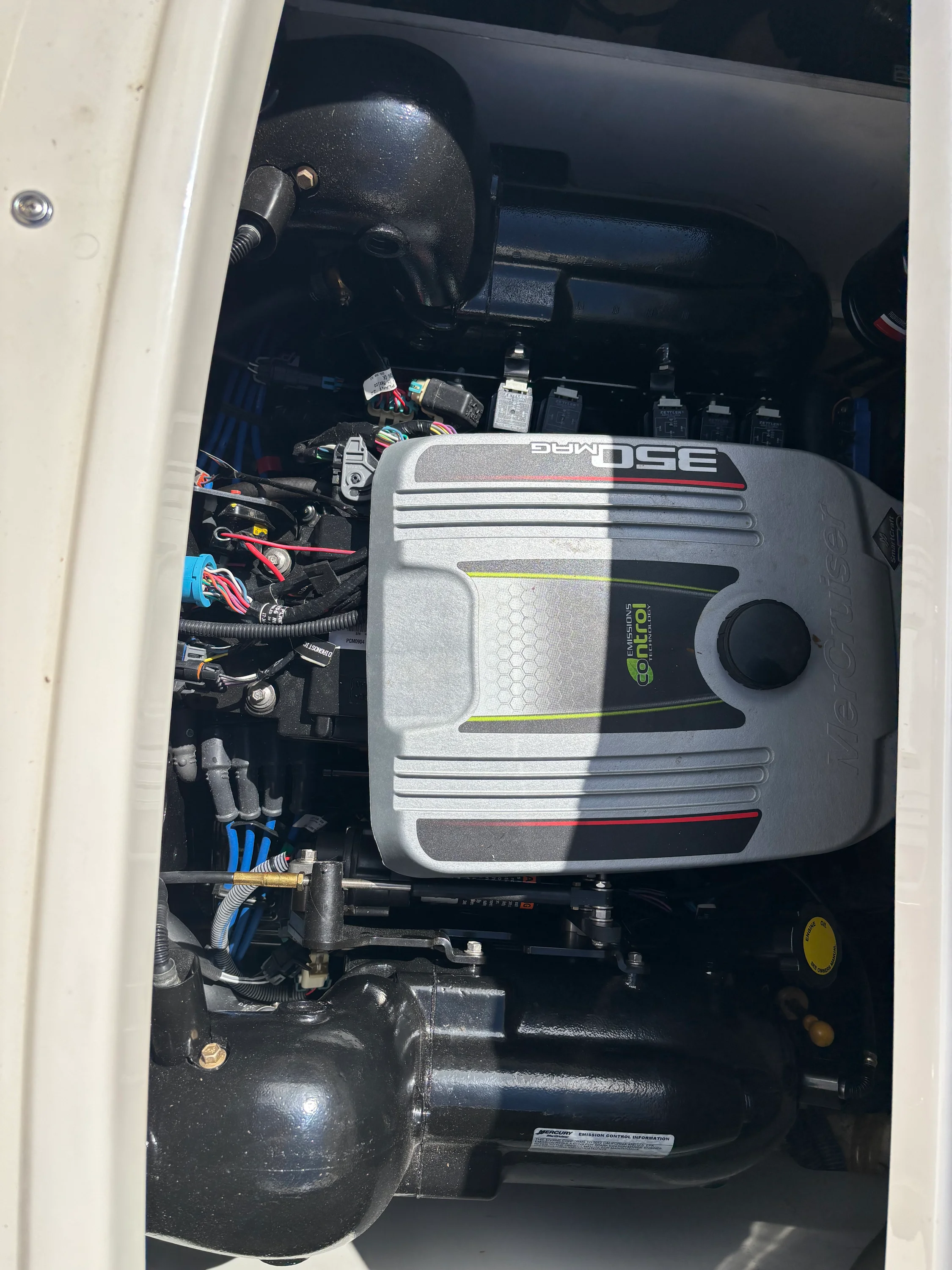 2013 Sea Ray 230 SLX Image Thumbnail #16