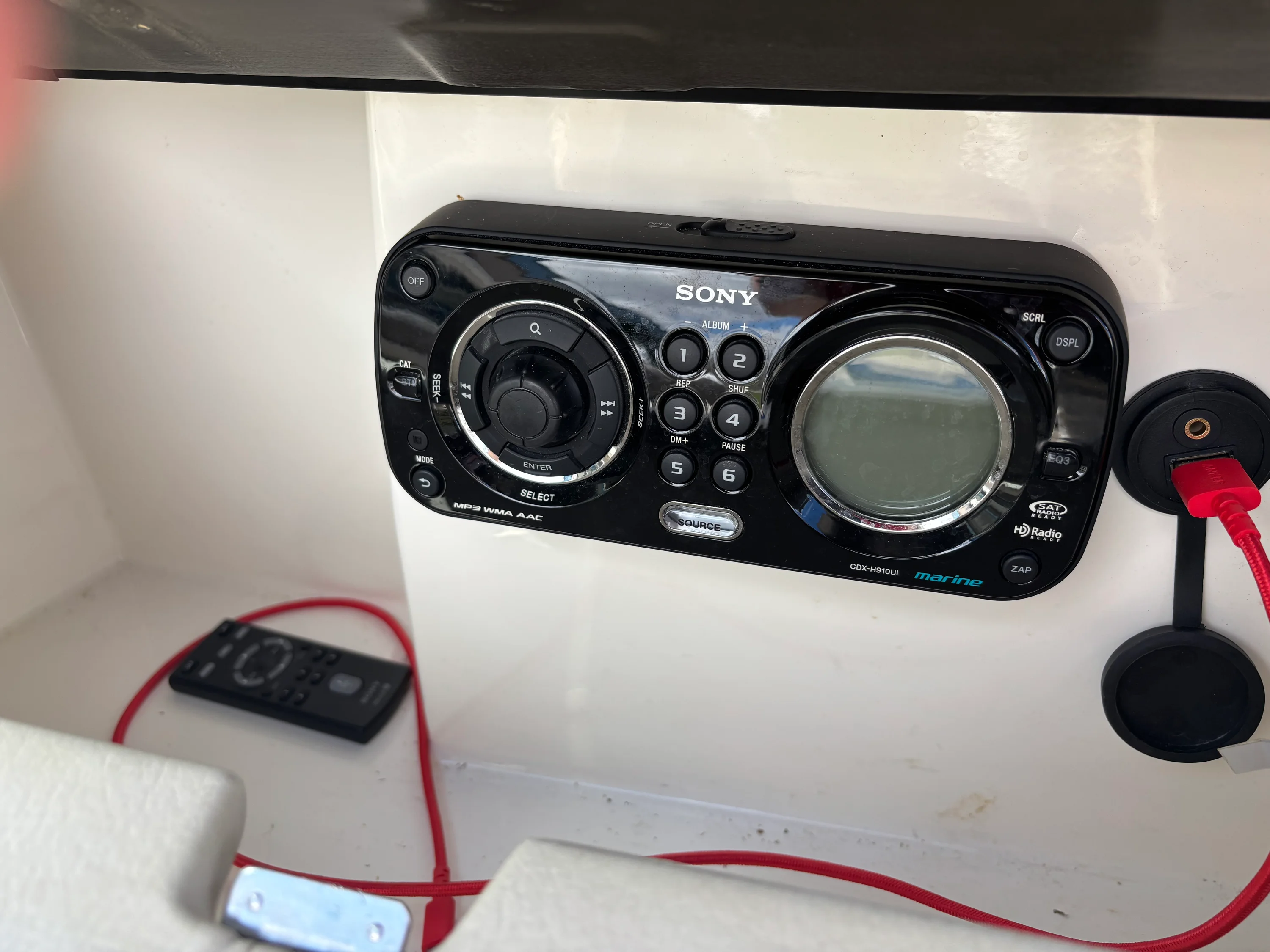 2013 Sea Ray 230 SLX Image Thumbnail #13