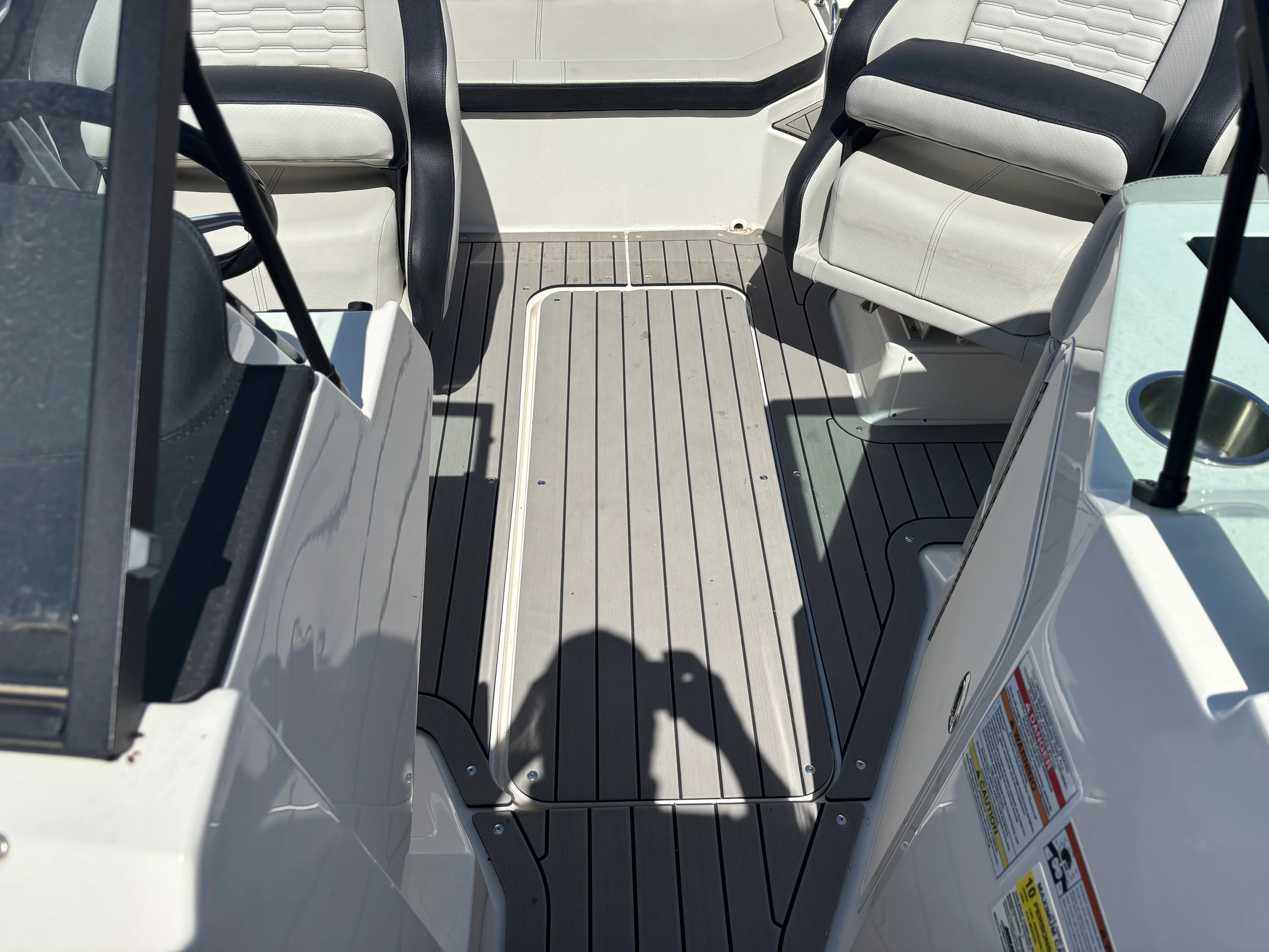 2022 Sea Ray SPX 190 Image Thumbnail #11