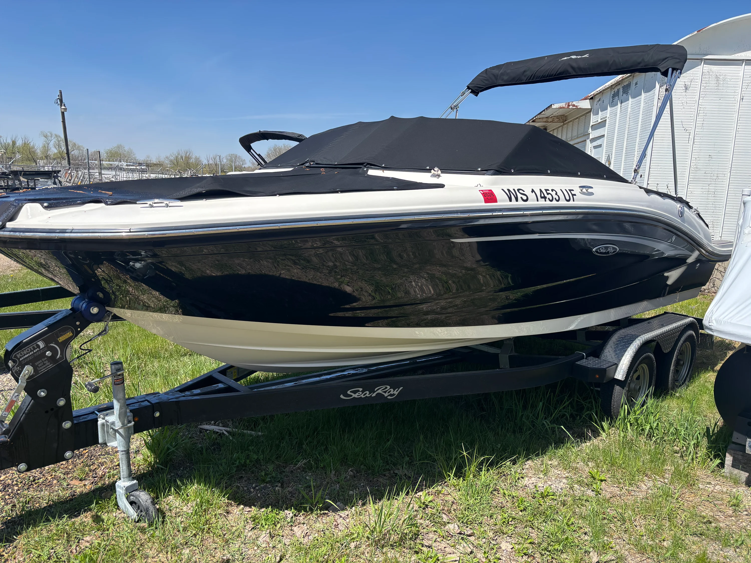 2022 Sea Ray SPX 190 Image Thumbnail #16