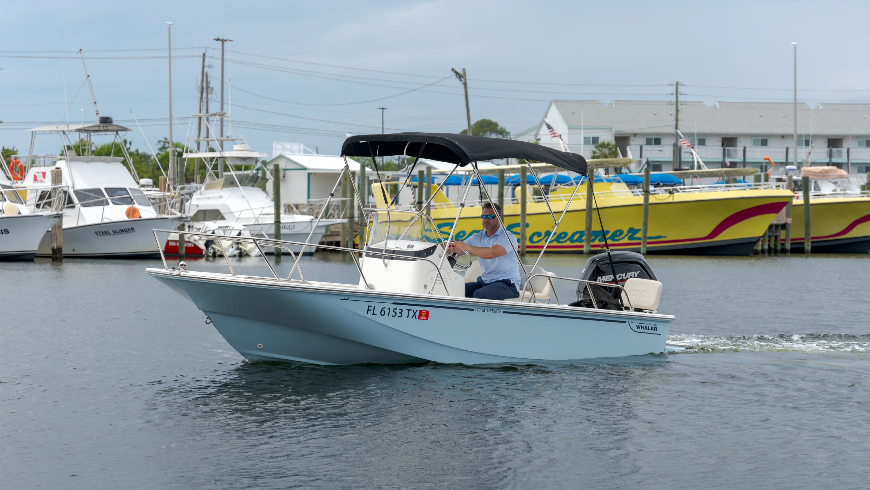 2025 Boston Whaler 170 Montauk Image Thumbnail #1