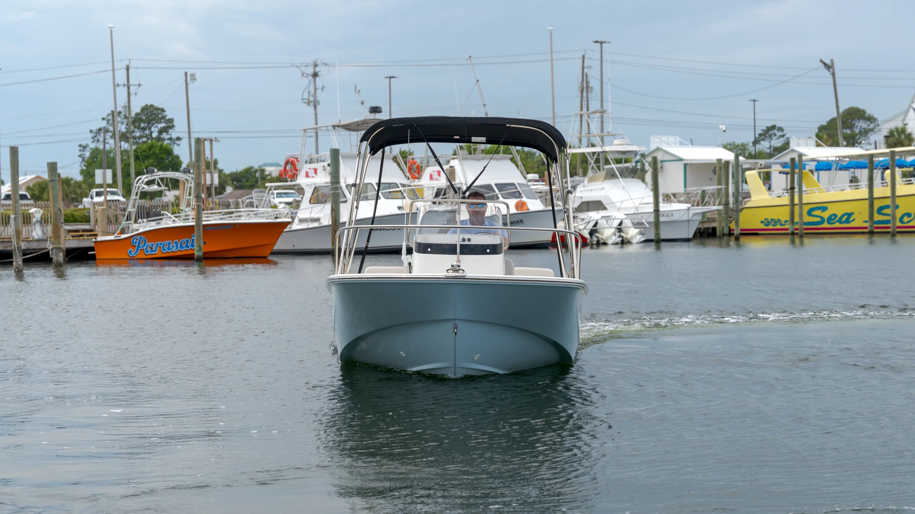 2025 Boston Whaler 170 Montauk Image Thumbnail #2