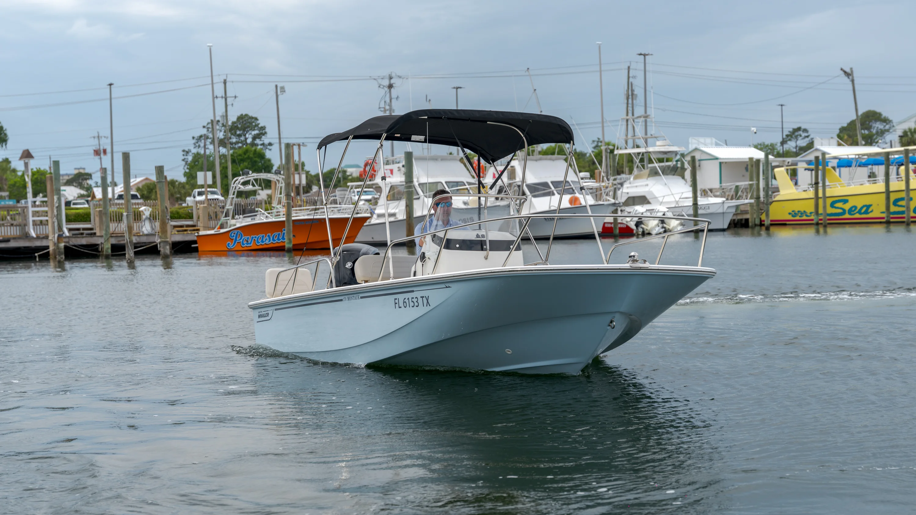 2025 Boston Whaler 170 Montauk Image Thumbnail #3