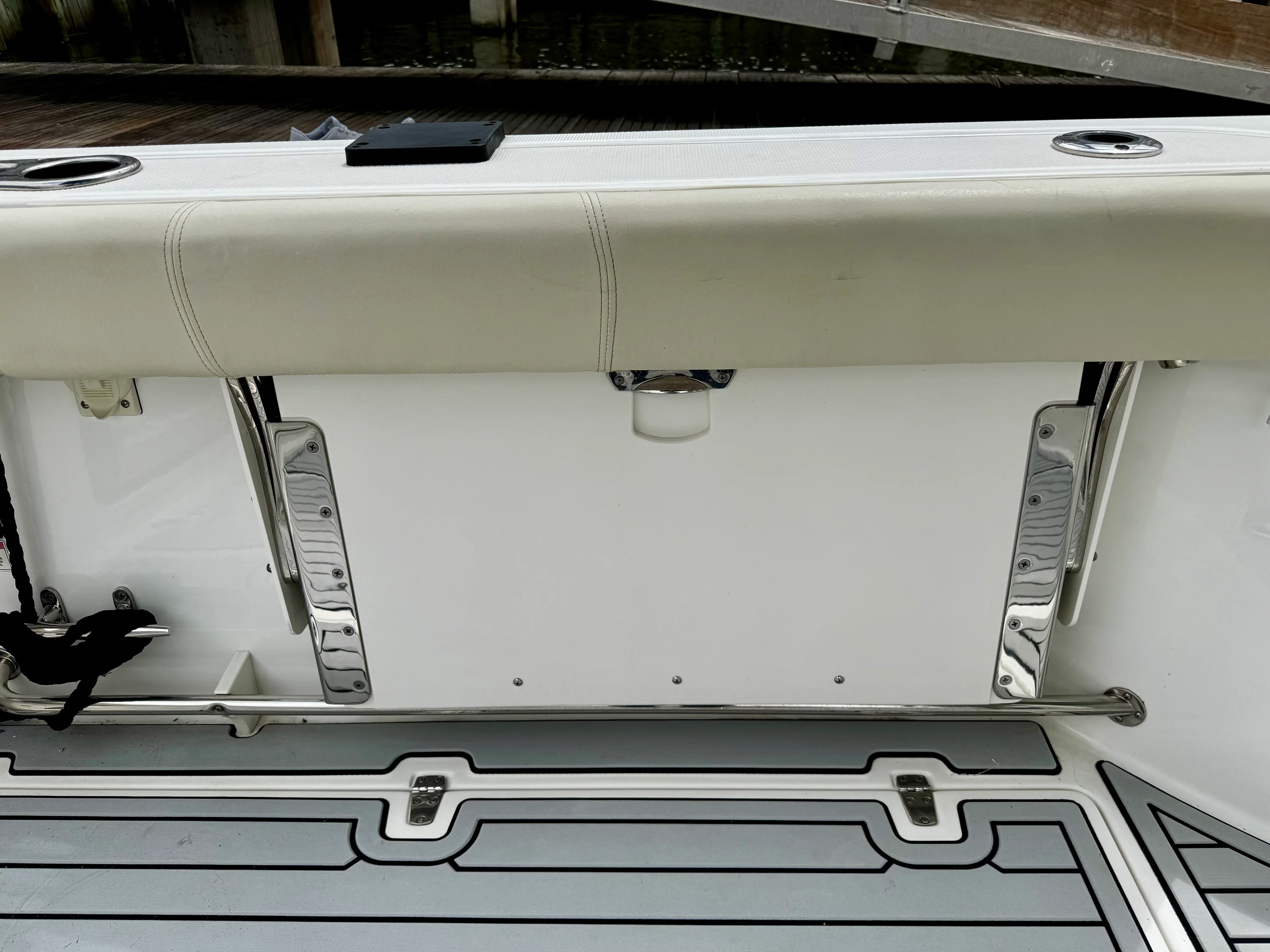 2016 Boston Whaler 315 CONQUEST Image Thumbnail #7