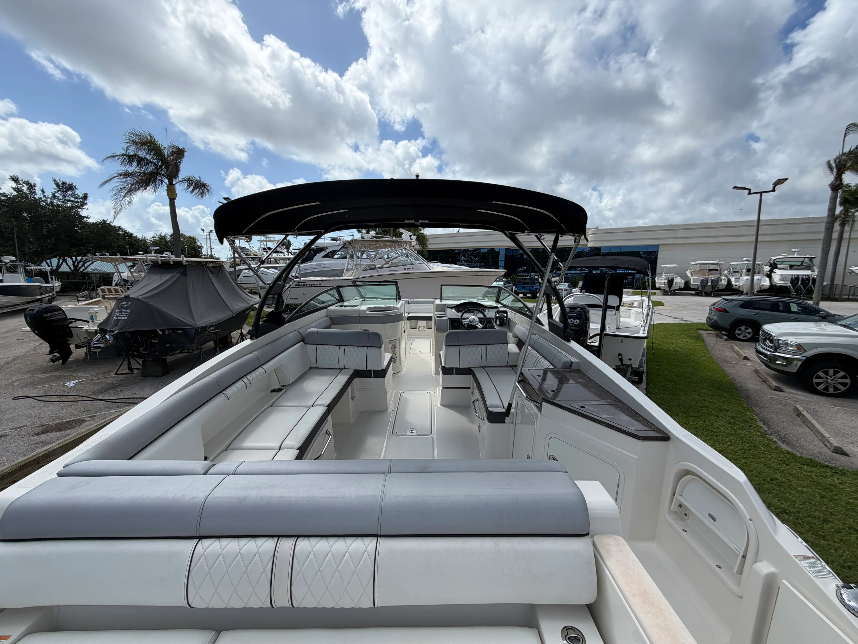 2017 Sea Ray SDX 290 OB Image Thumbnail #5