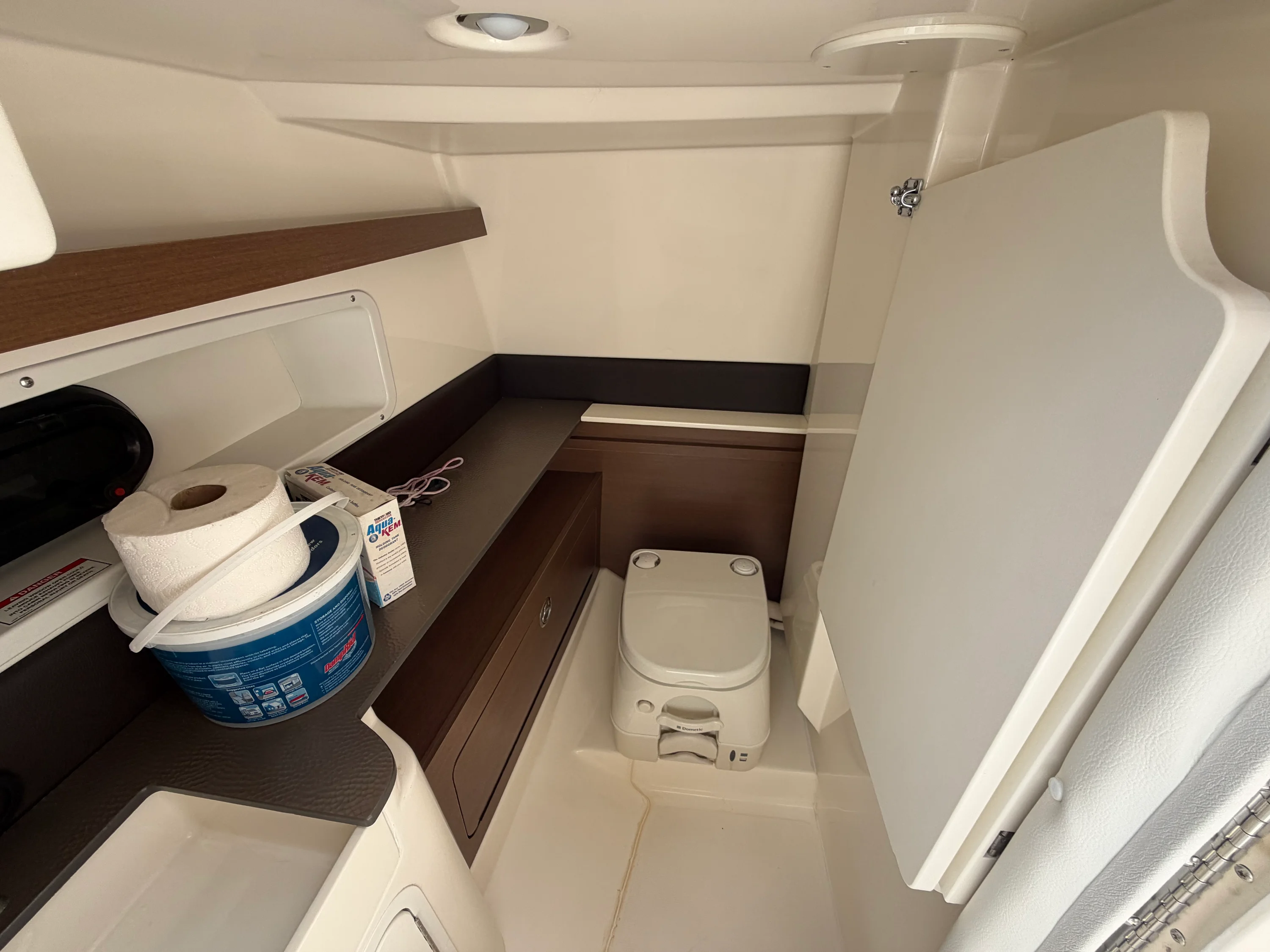 2017 Sea Ray SDX 290 OB Image Thumbnail #20