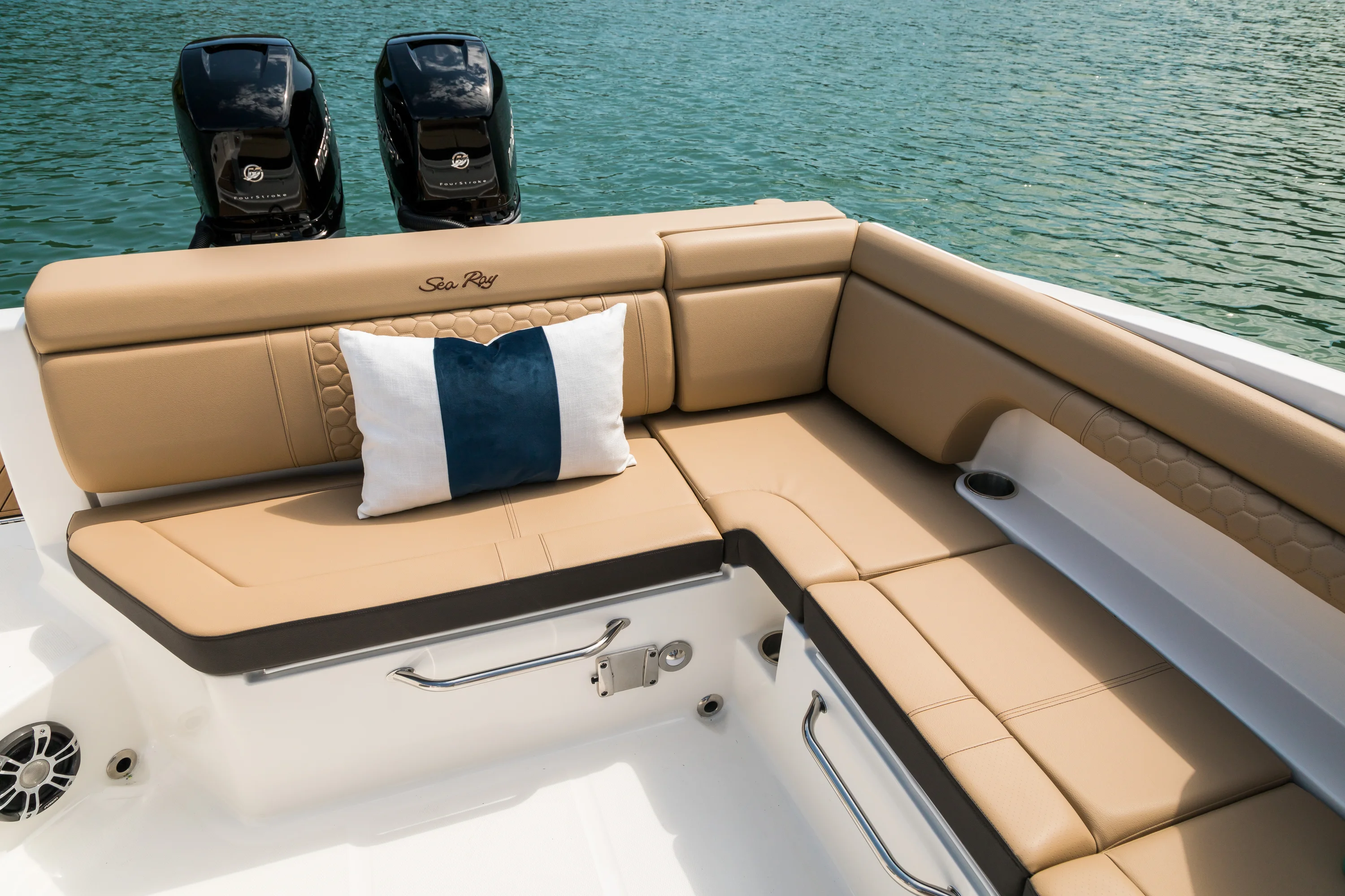 2017 Sea Ray SDX 290 OB Image Thumbnail #4