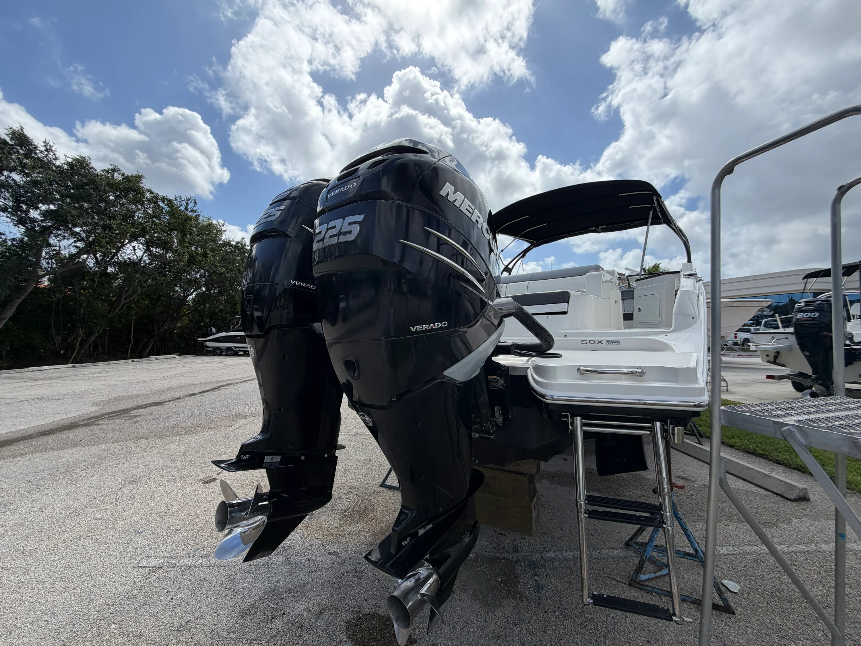 2017 Sea Ray SDX 290 OB Image Thumbnail #2