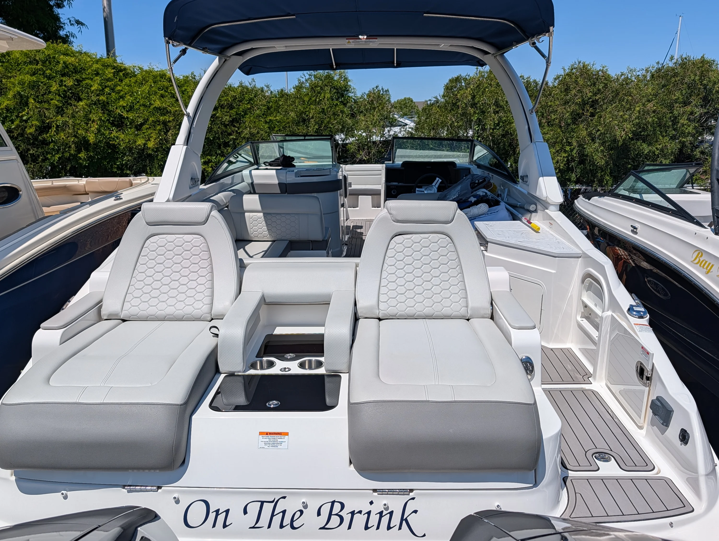 2022 Sea Ray 290 SD OB Image Thumbnail #3