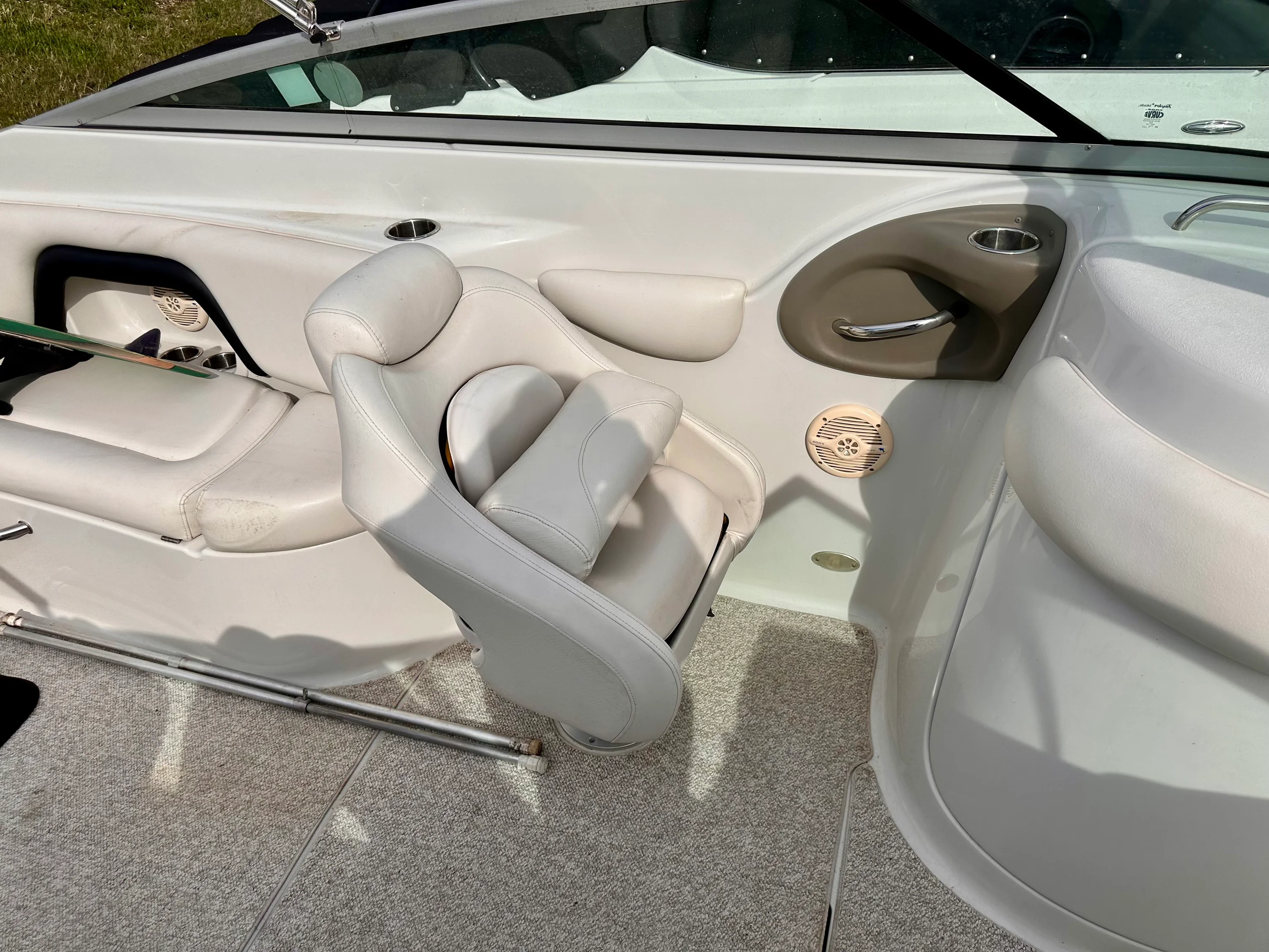 2005 Crownline 270 BR Image Thumbnail #26