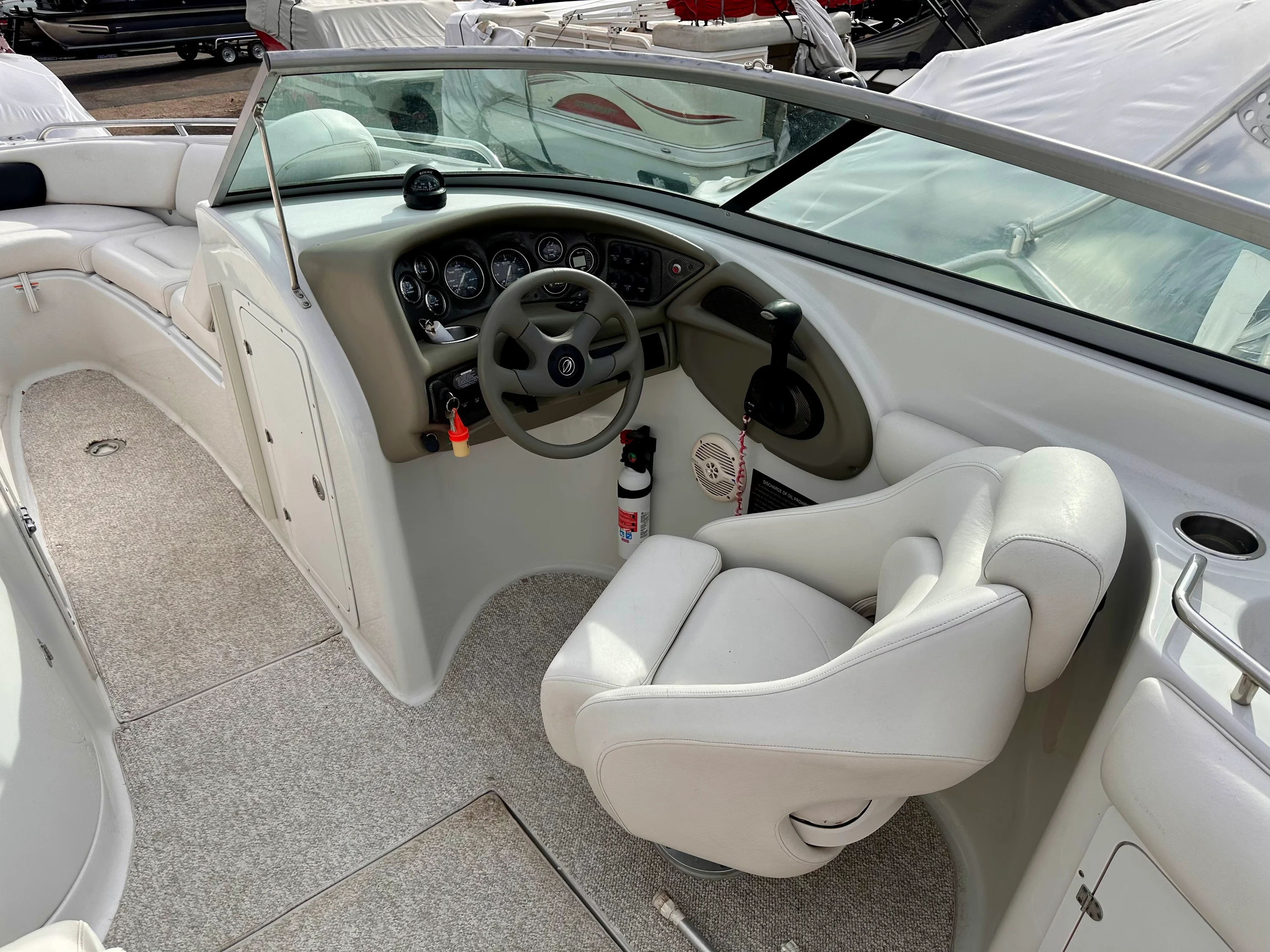 2005 Crownline 270 BR Image Thumbnail #17