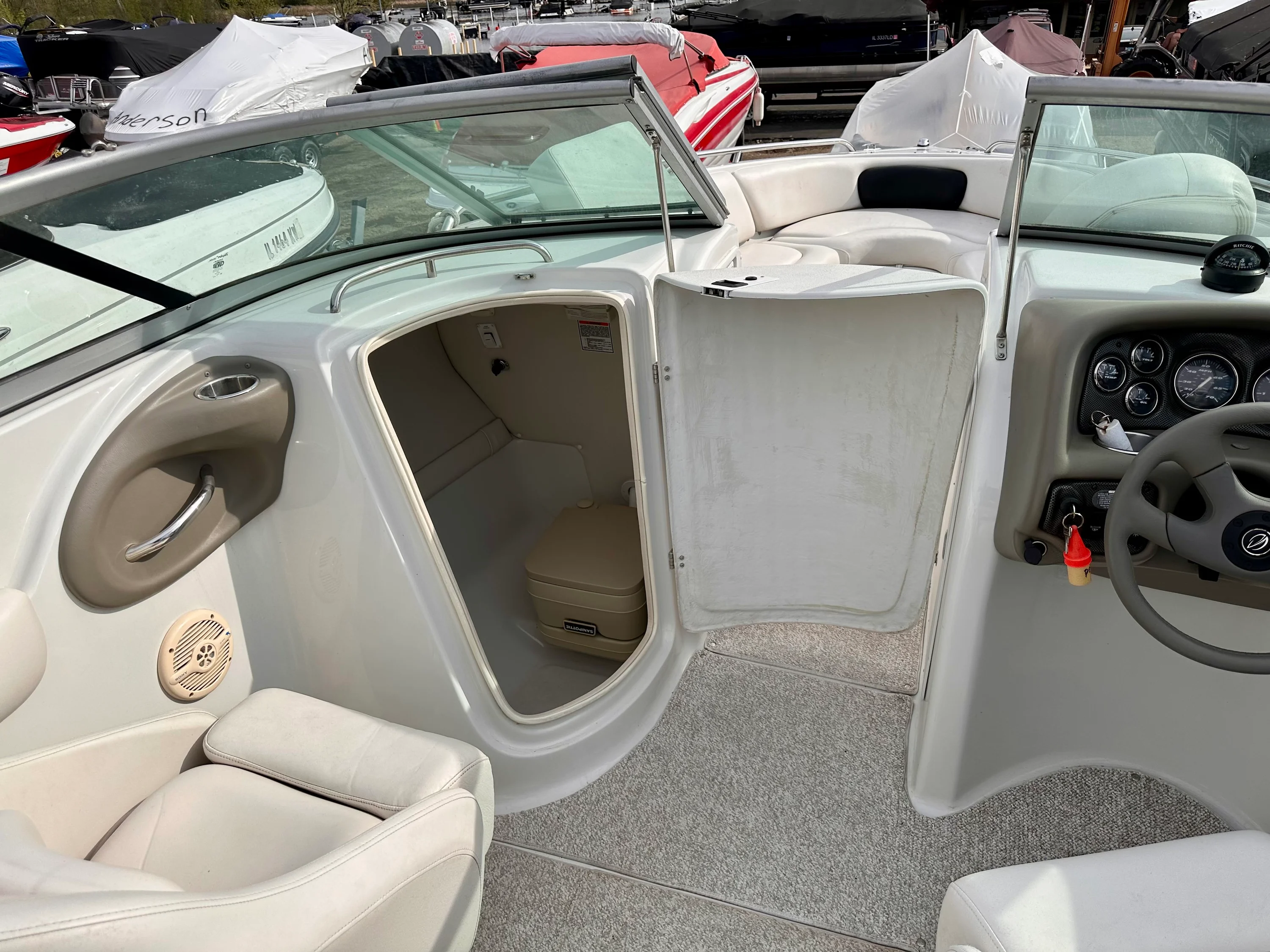 2005 Crownline 270 BR Image Thumbnail #25