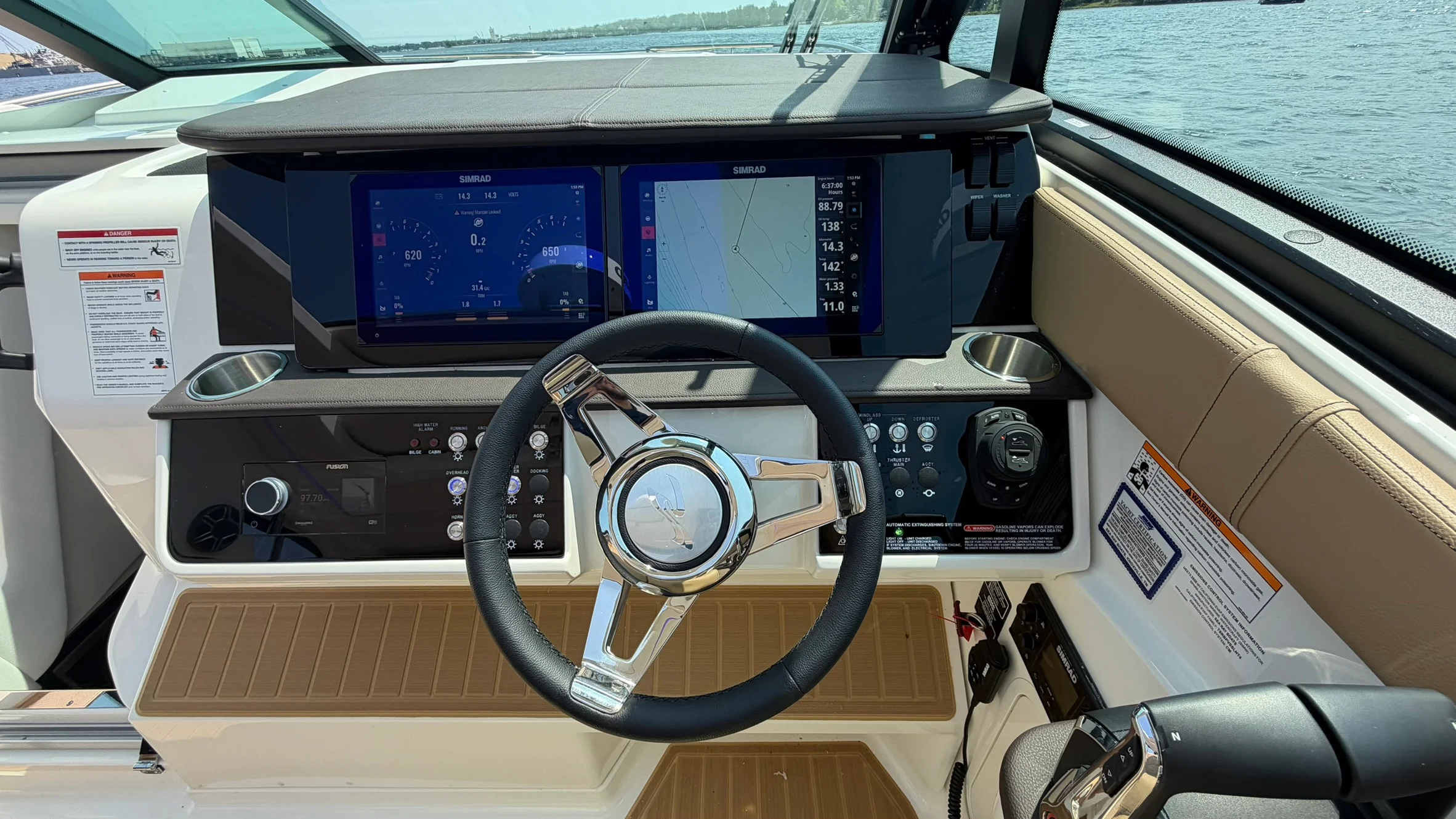 2026 Sea Ray Sundancer 320 Outboard Image Thumbnail #36