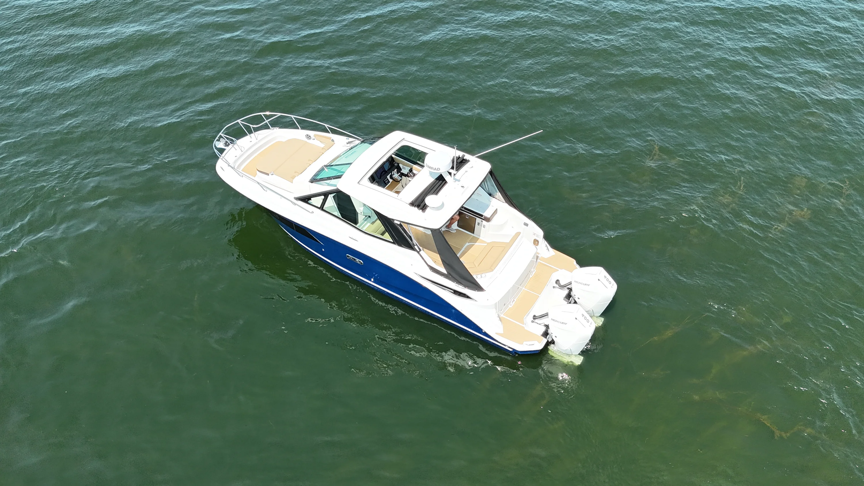 2026 Sea Ray Sundancer 320 Outboard Image Thumbnail #15