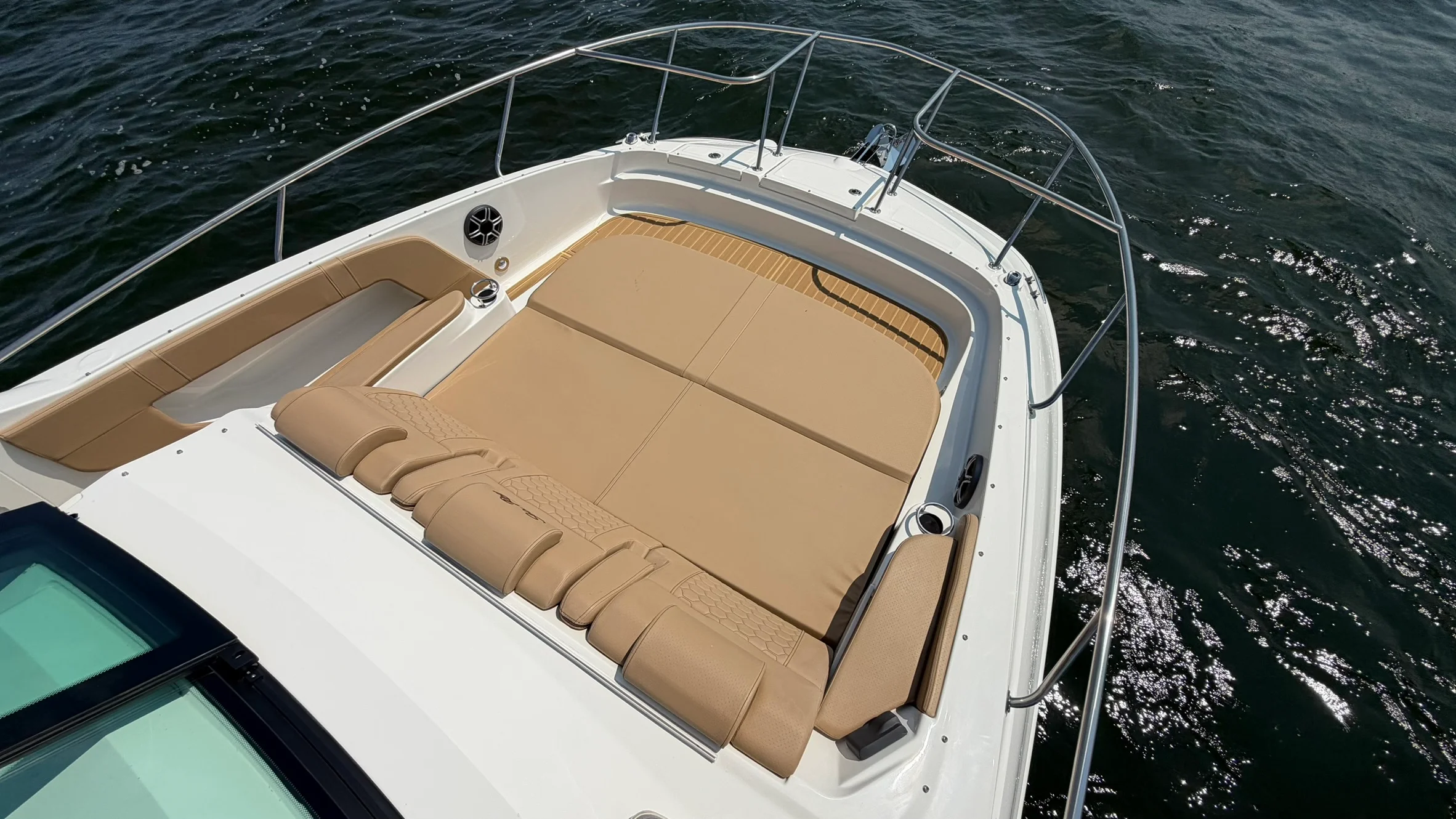 2026 Sea Ray Sundancer 320 Outboard Image Thumbnail #56