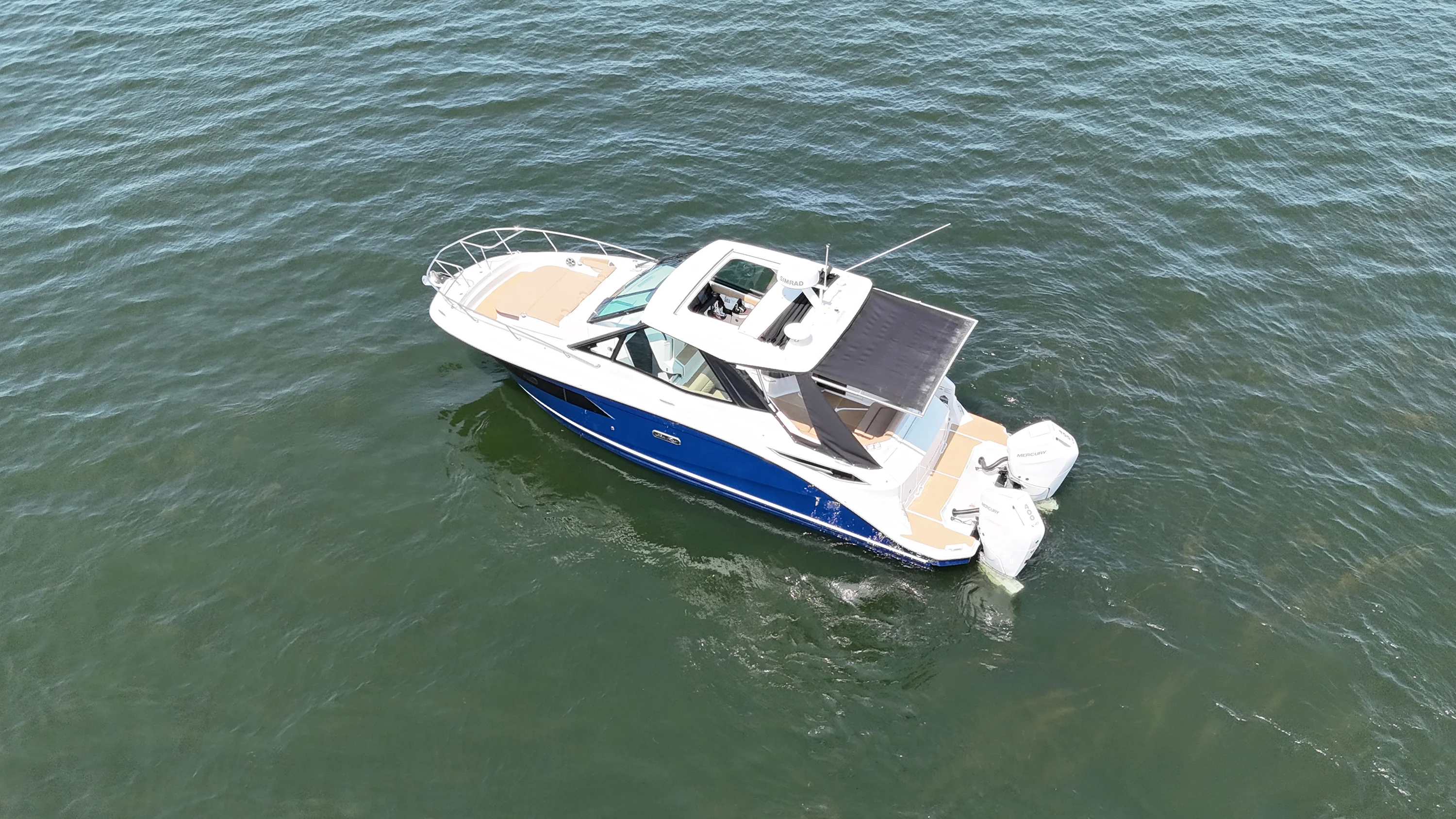 2026 Sea Ray Sundancer 320 Outboard Image Thumbnail #16