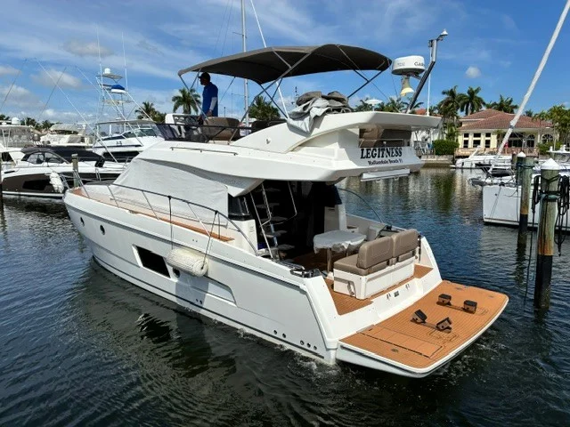 2017 Bavaria 420 VITRESS FLY Image Thumbnail #2