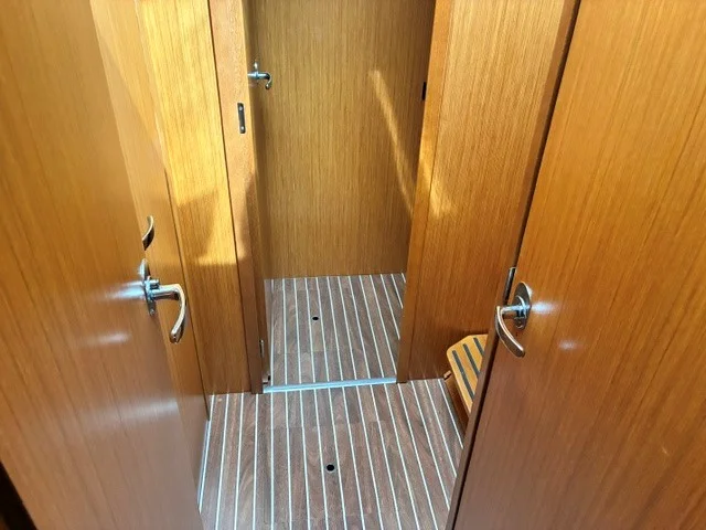 2017 Bavaria 420 VITRESS FLY Image Thumbnail #20