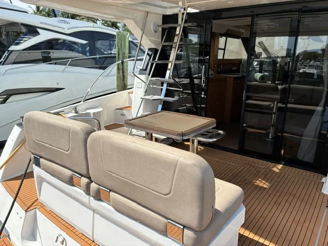 2017 Bavaria 420 VITRESS FLY Image Thumbnail #7