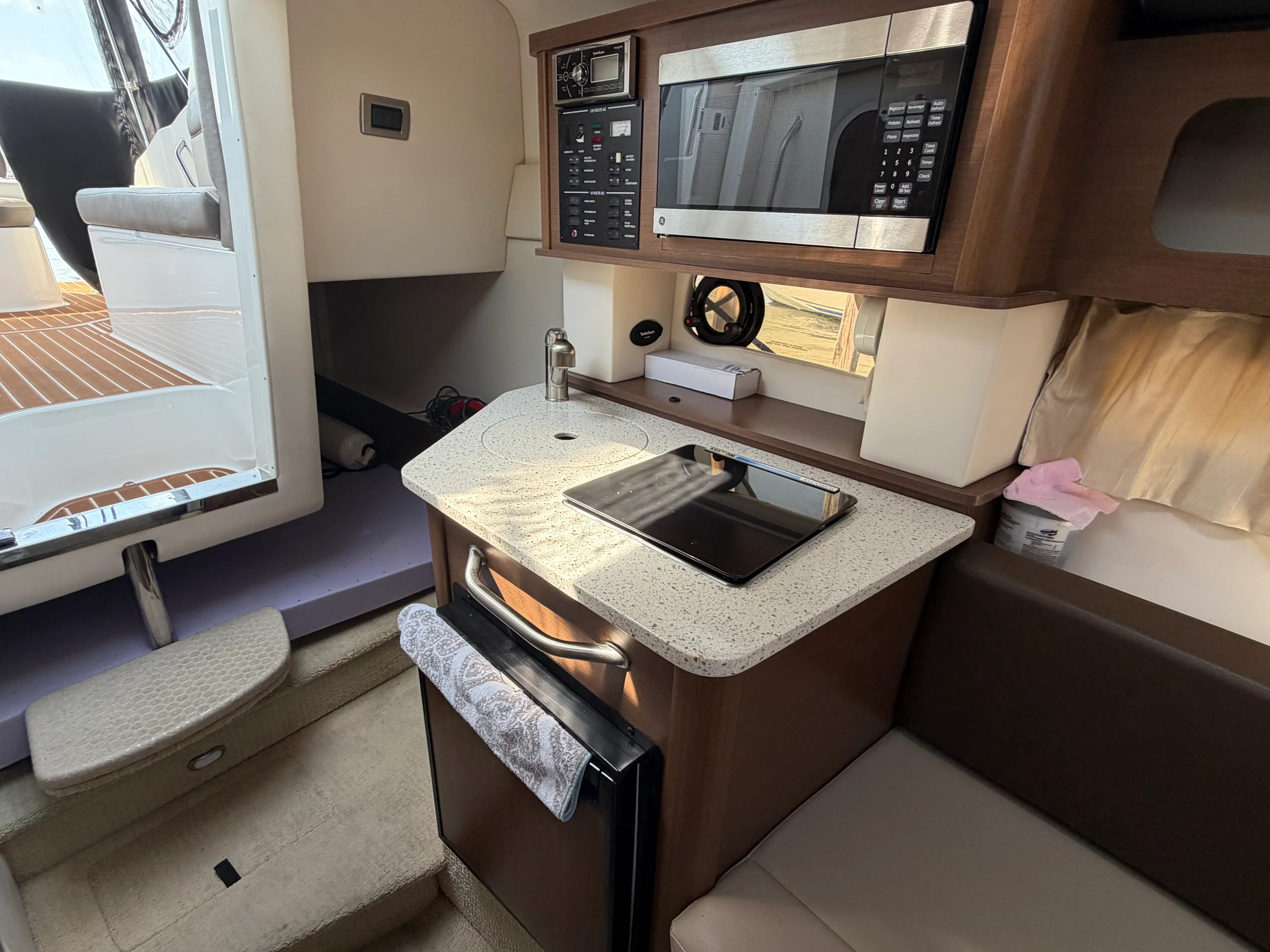 2014 Sea Ray 260 SUNDANCER Image Thumbnail #19