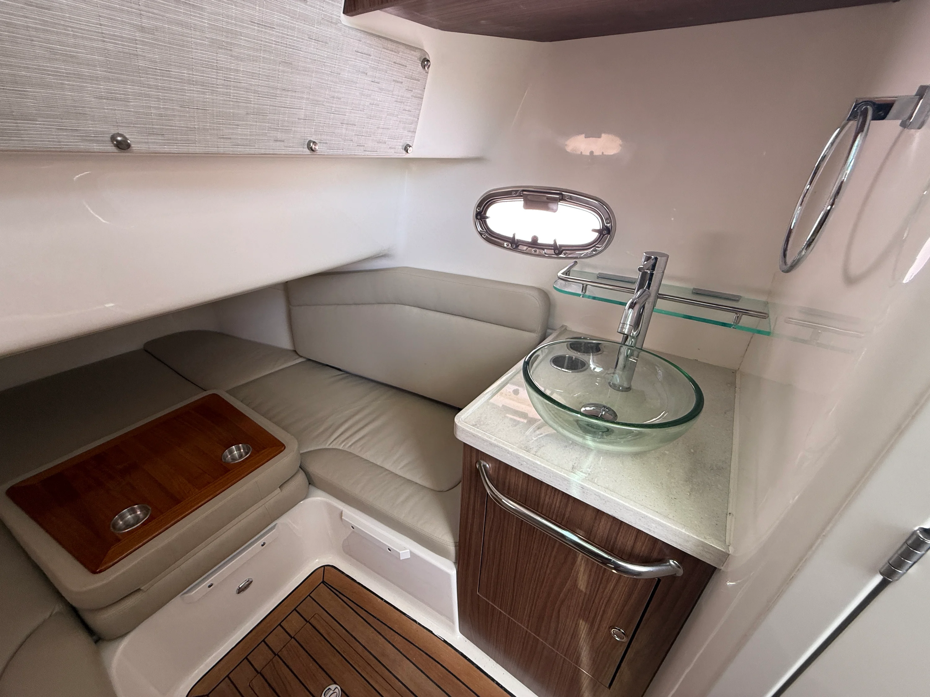 2023 Boston Whaler 380 Outrage Image Thumbnail #8