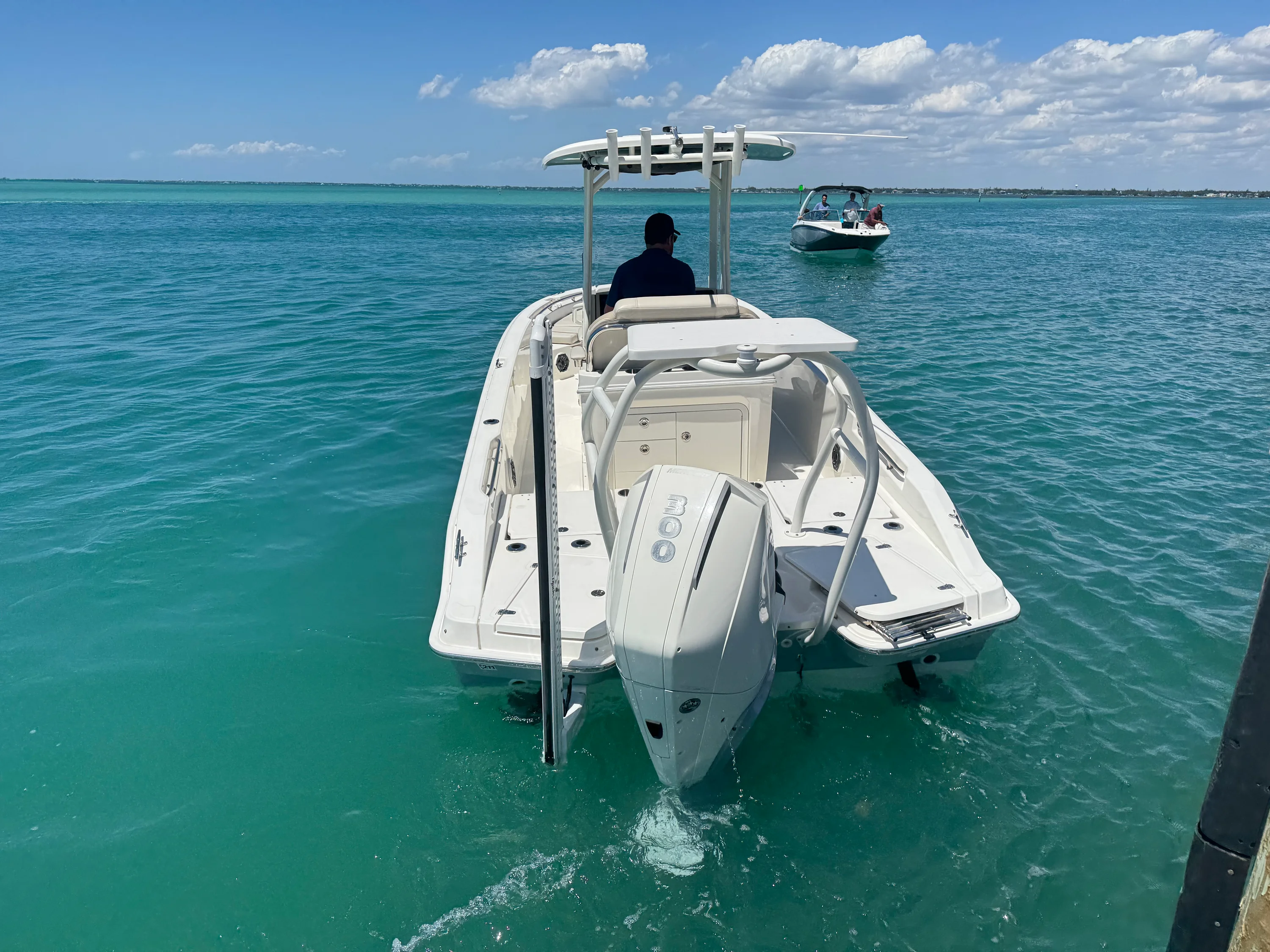 2023 Boston Whaler 250 DAUNTLESS Image Thumbnail #4