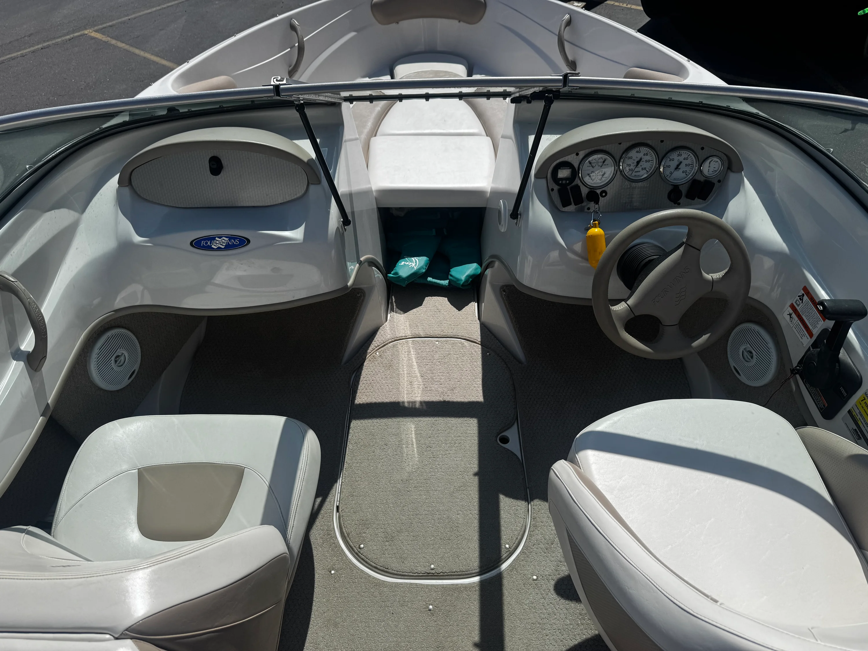 2006 Four Winns 180 HORIZON Image Thumbnail #7
