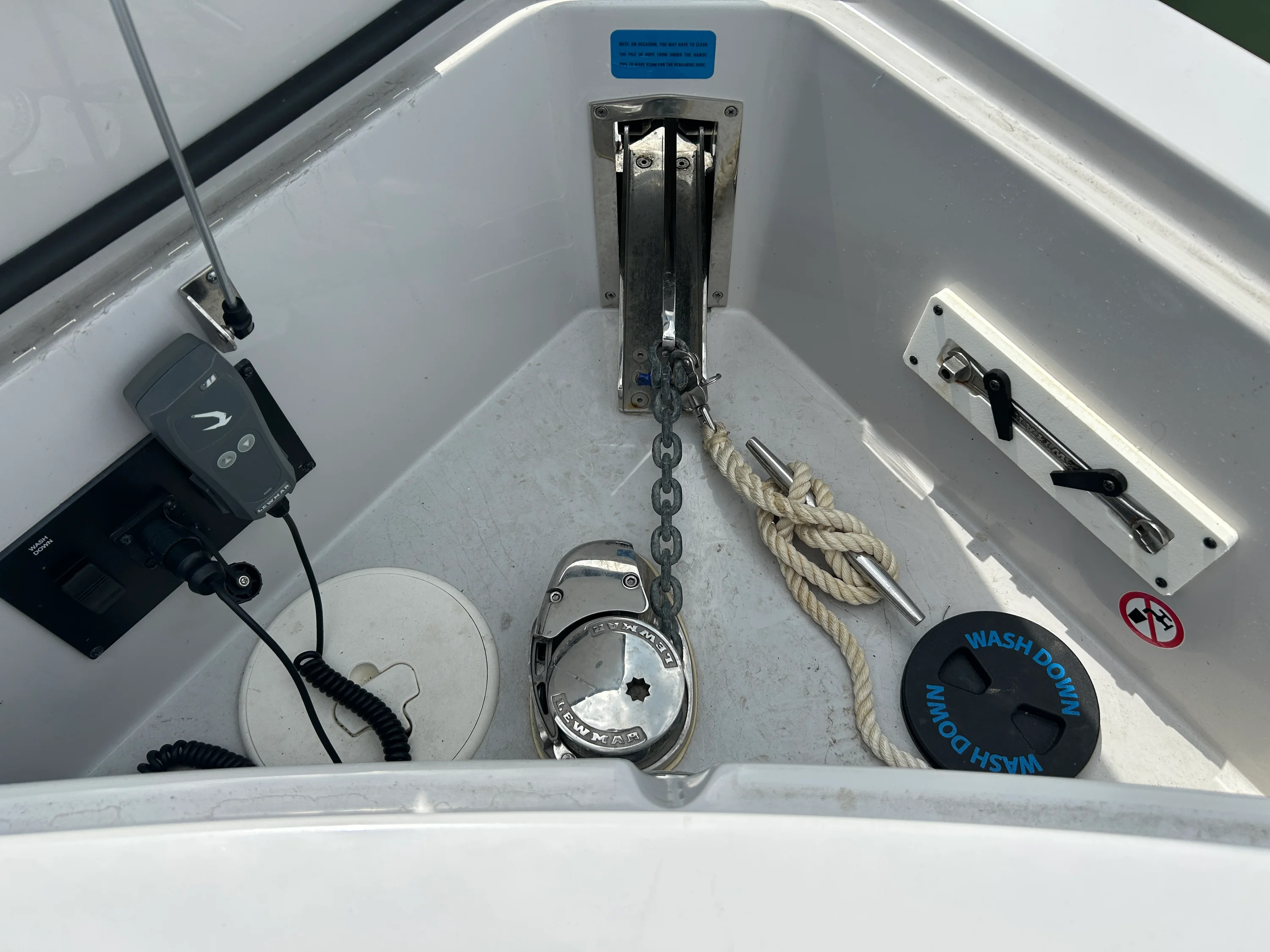 2023 Aviara AV32 Outboard Image Thumbnail #47