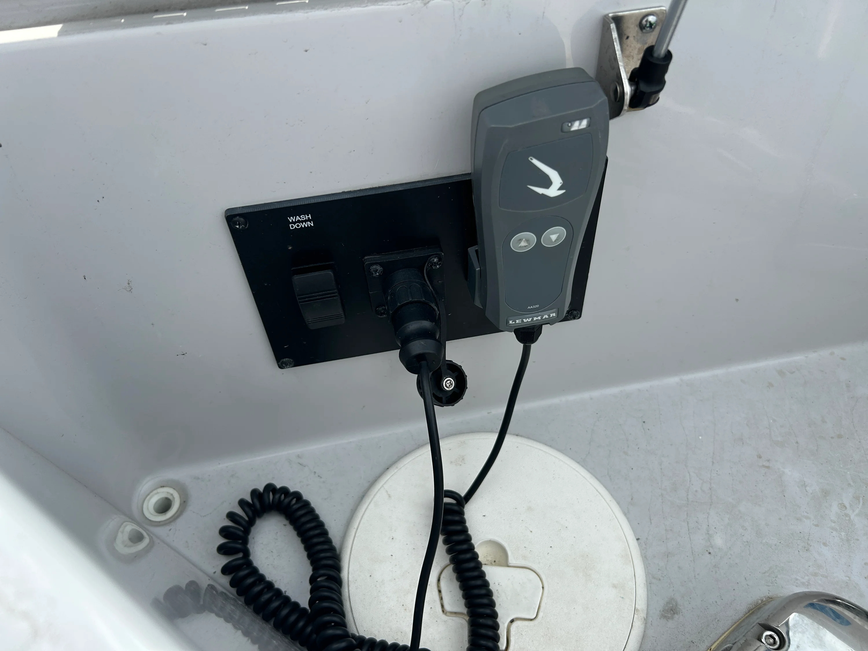 2023 Aviara AV32 Outboard Image Thumbnail #49
