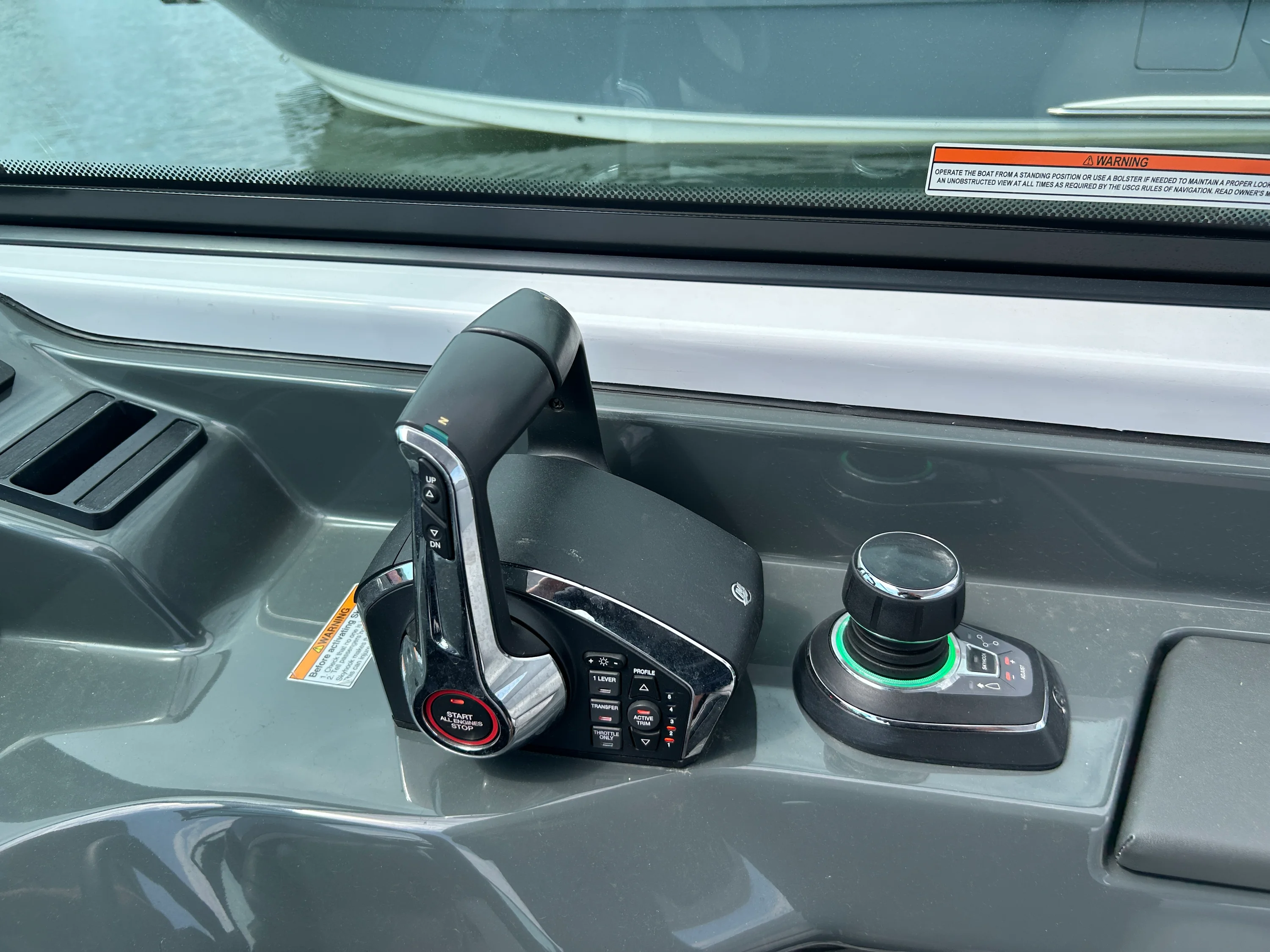 2023 Aviara AV32 Outboard Image Thumbnail #30