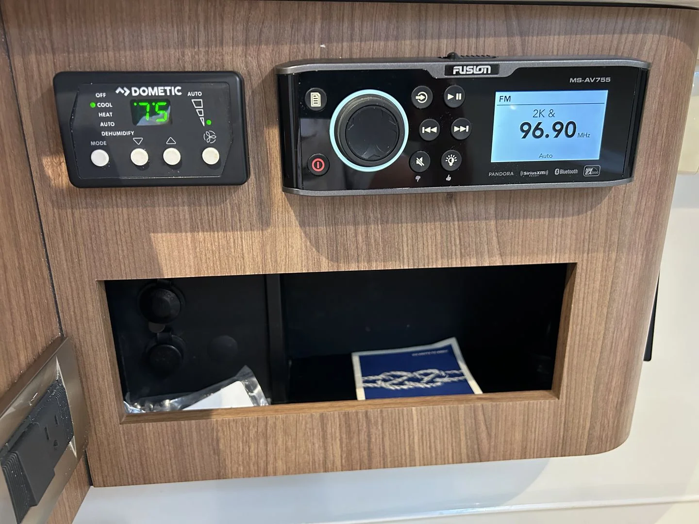 2019 Boston Whaler 285 CONQUEST Image Thumbnail #40