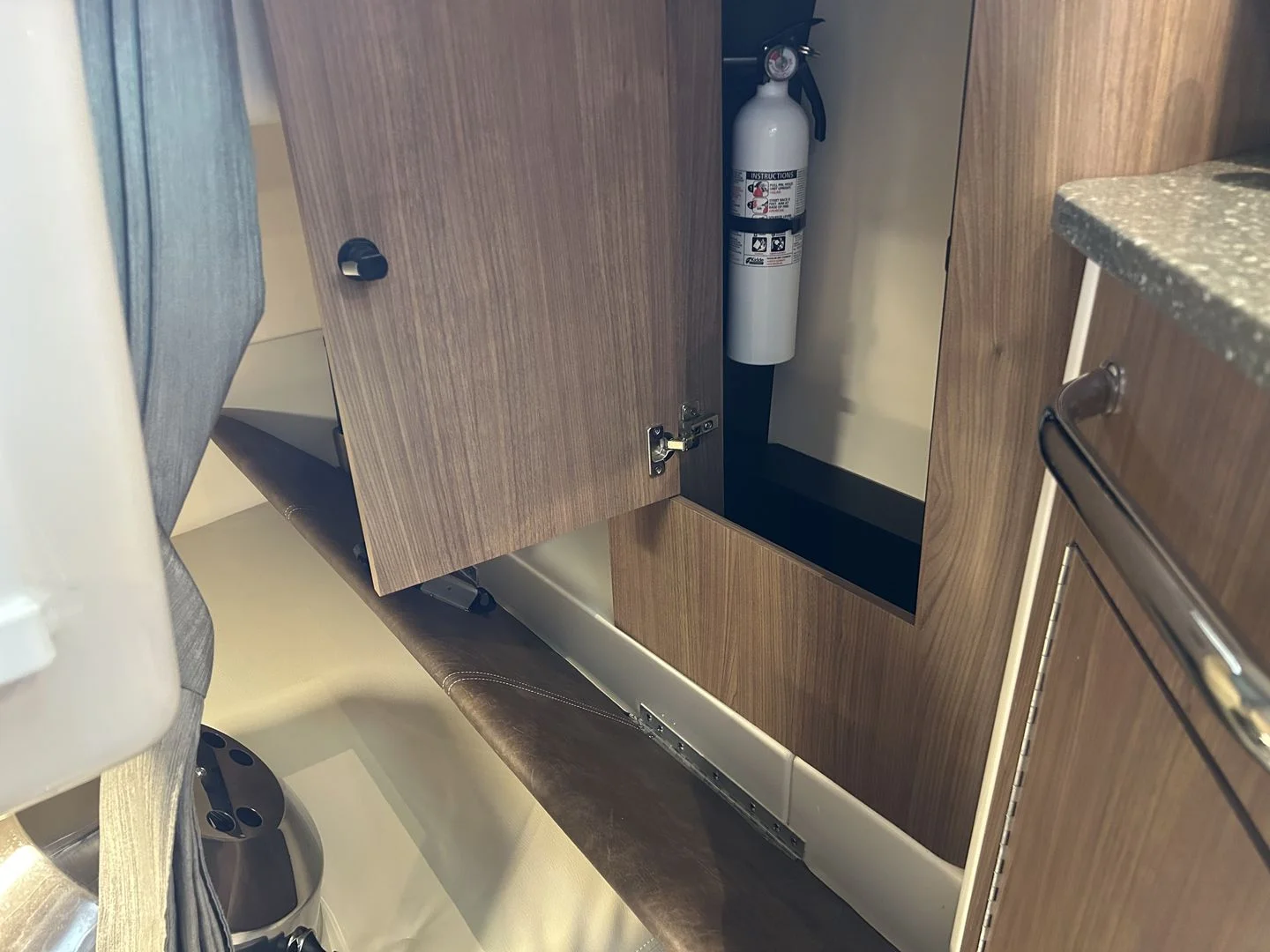 2019 Boston Whaler 285 CONQUEST Image Thumbnail #31