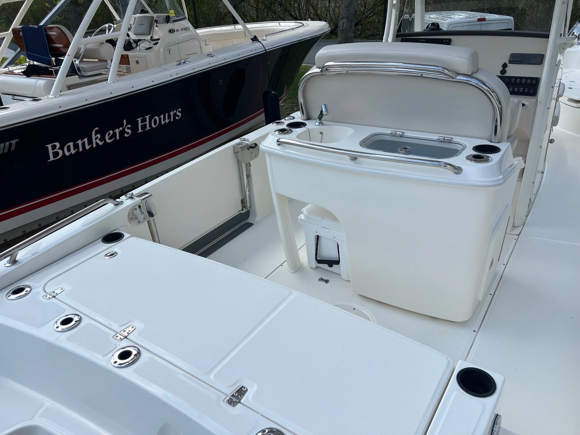 2020 Boston Whaler 270 DAUNTLESS Image Thumbnail #10