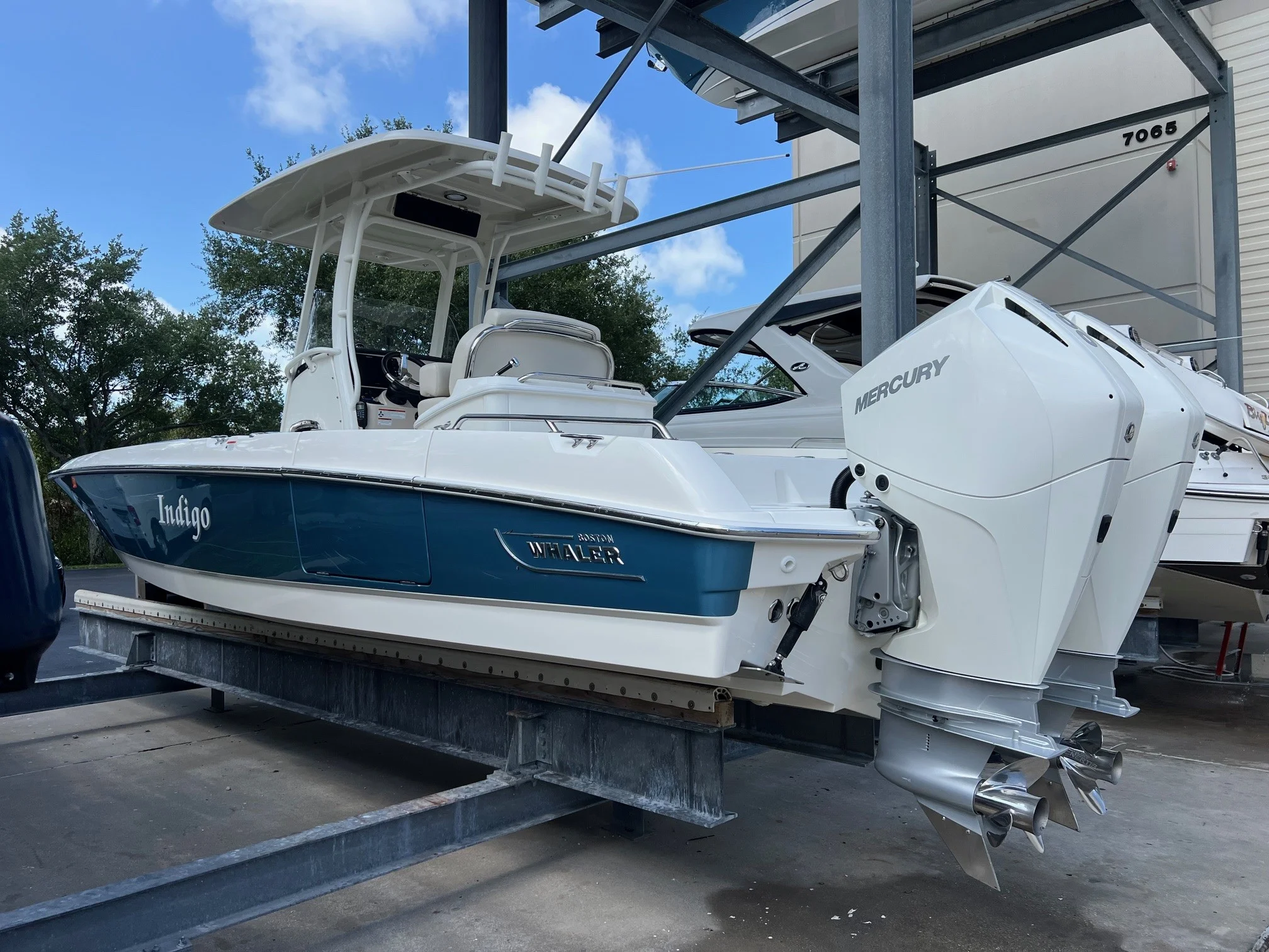 2020 Boston Whaler 270 DAUNTLESS Image Thumbnail #4