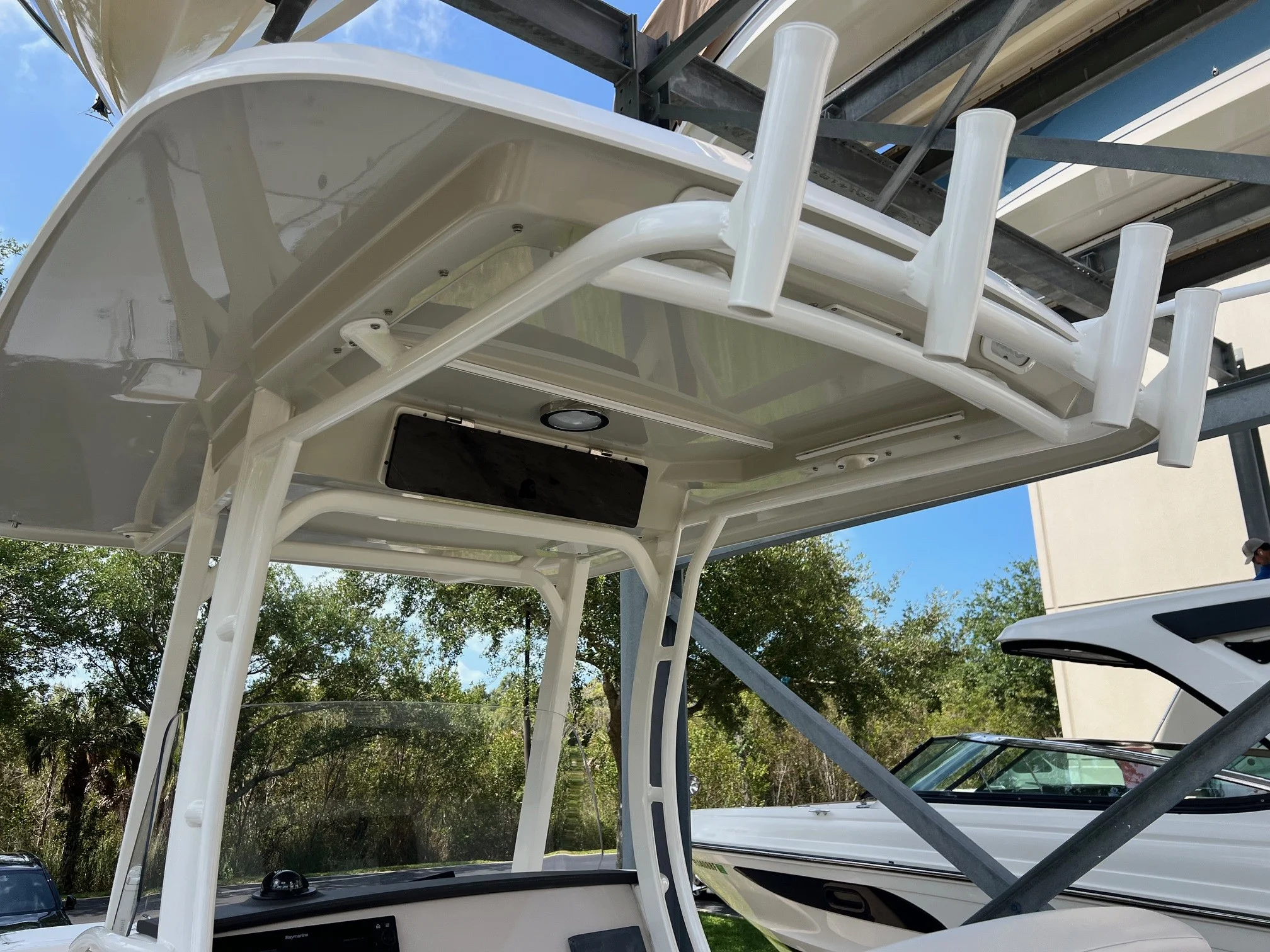 2020 Boston Whaler 270 DAUNTLESS Image Thumbnail #11