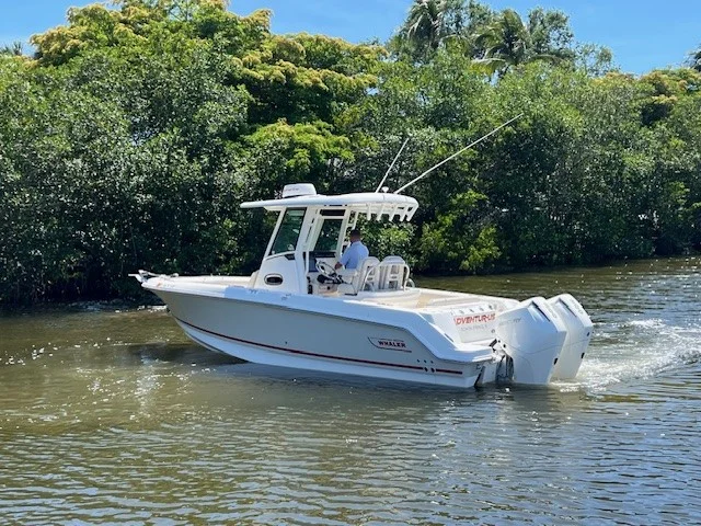 2019 Boston Whaler 250 OUTRAGE Image Thumbnail #2