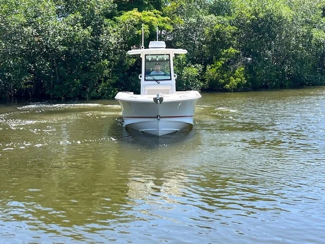 2019 Boston Whaler 250 OUTRAGE Image Thumbnail #4