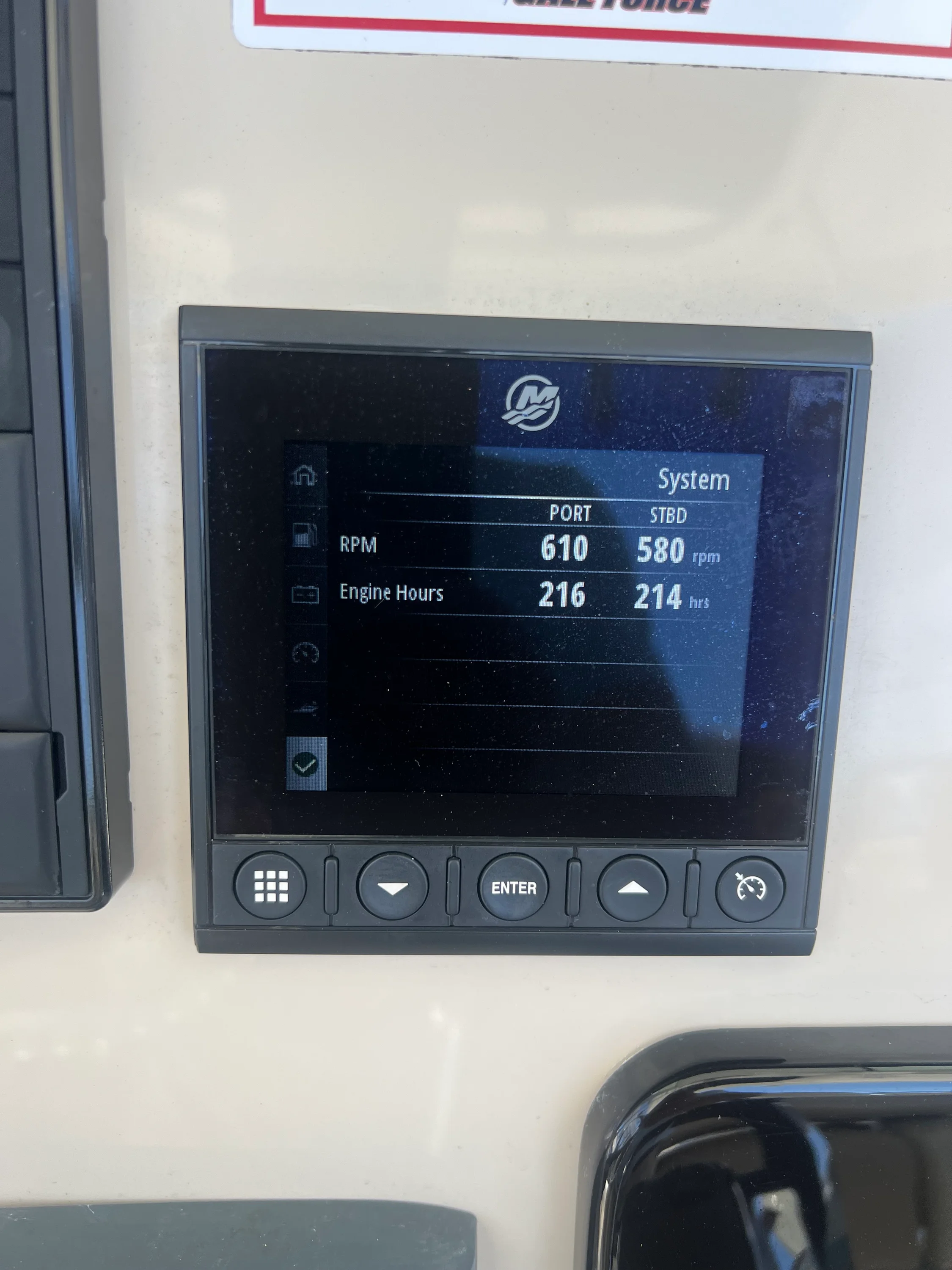 2019 Boston Whaler 250 OUTRAGE Image Thumbnail #9