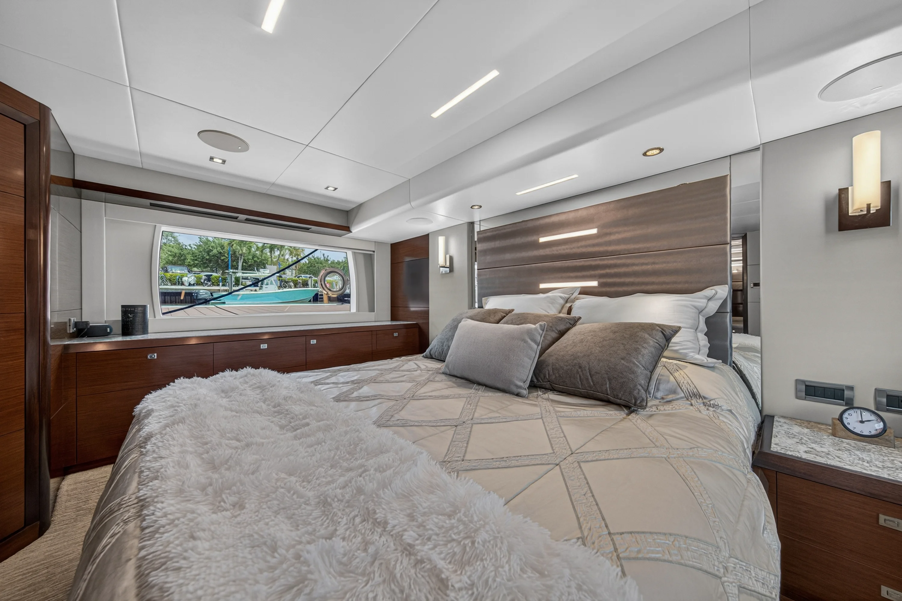 2021 Ocean Alexander 70E Image Thumbnail #62