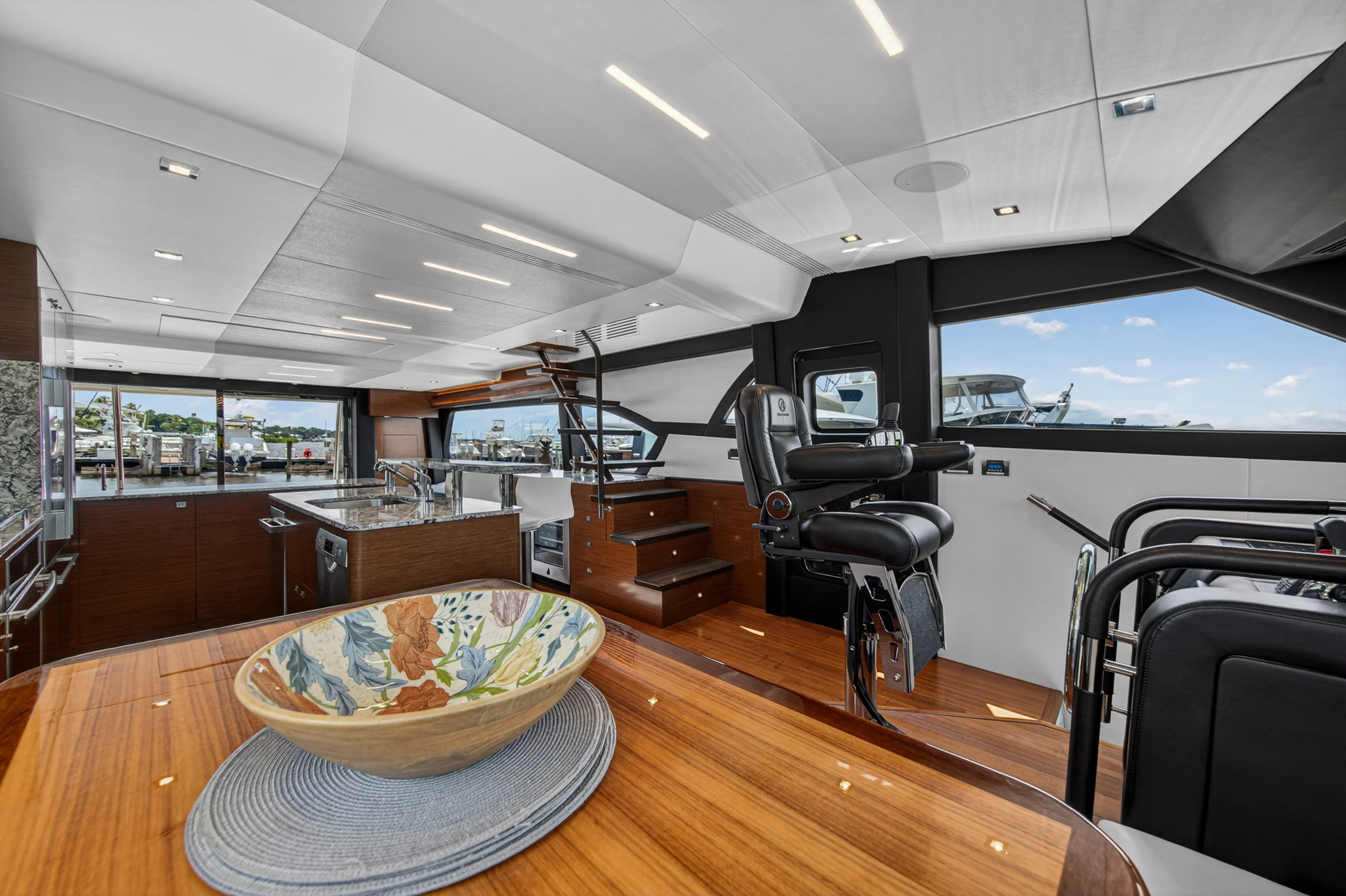 2021 Ocean Alexander 70E Image Thumbnail #42