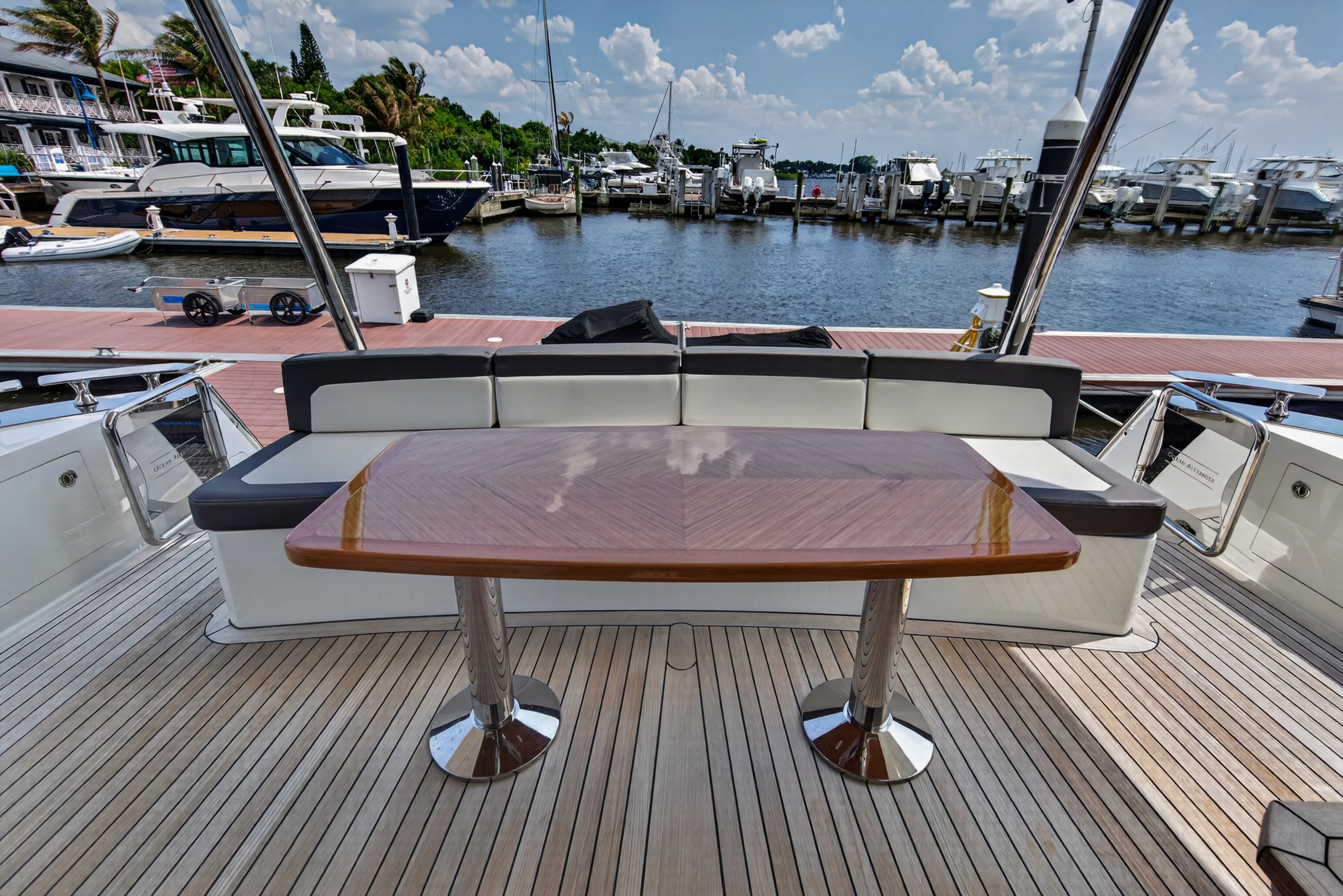 2021 Ocean Alexander 70E Image Thumbnail #87