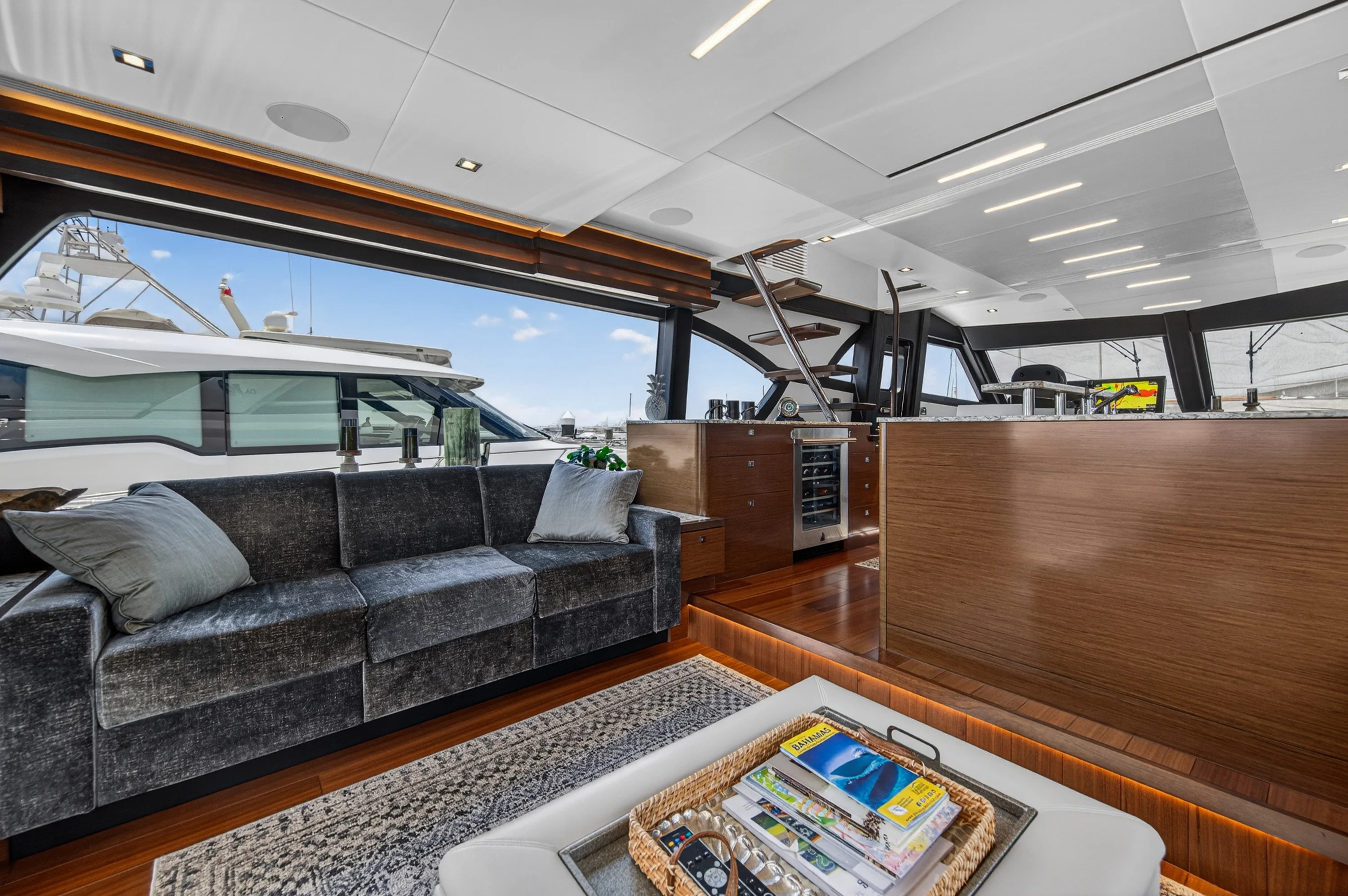 2021 Ocean Alexander 70E Image Thumbnail #17