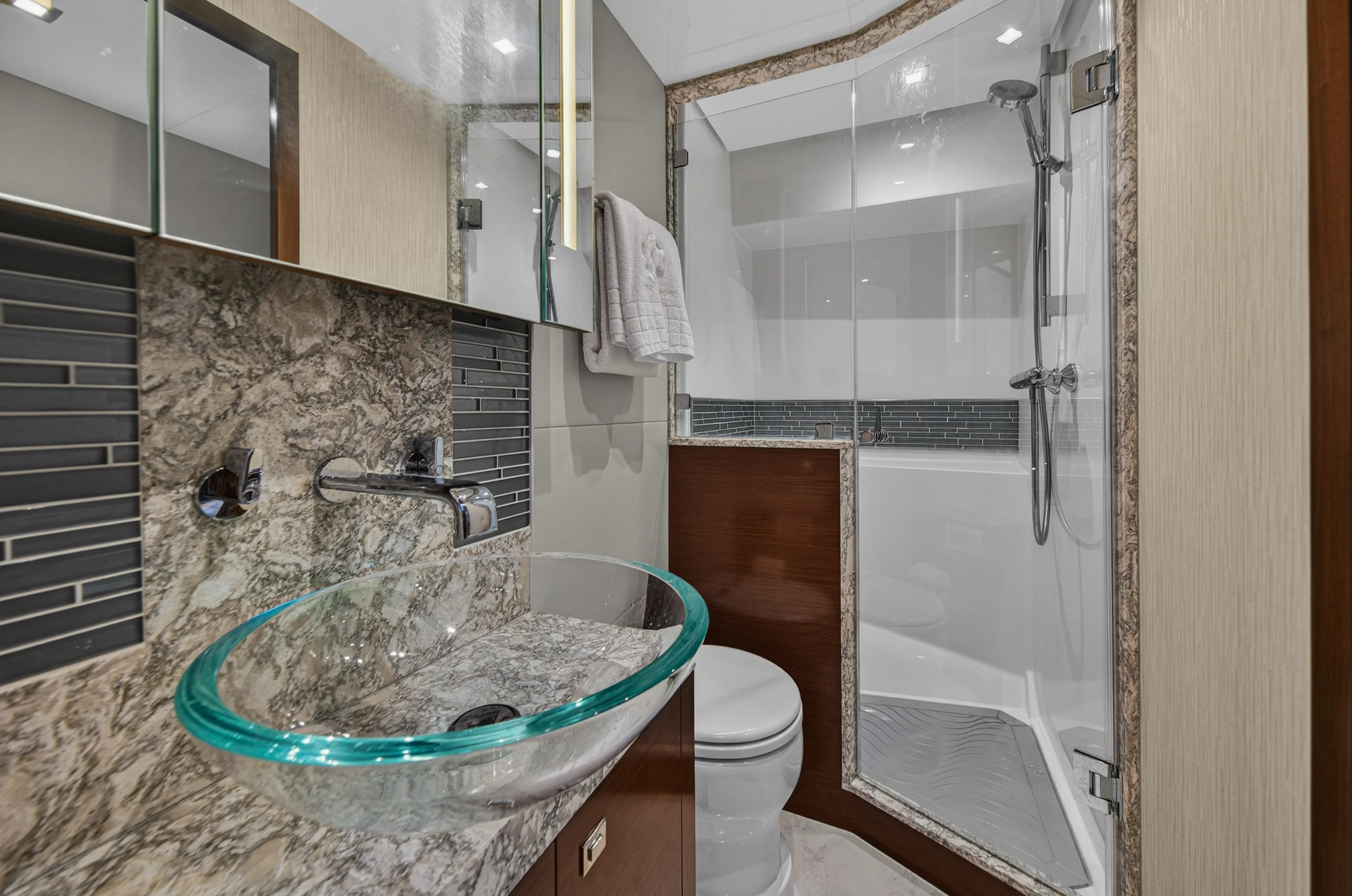 2021 Ocean Alexander 70E Image Thumbnail #81