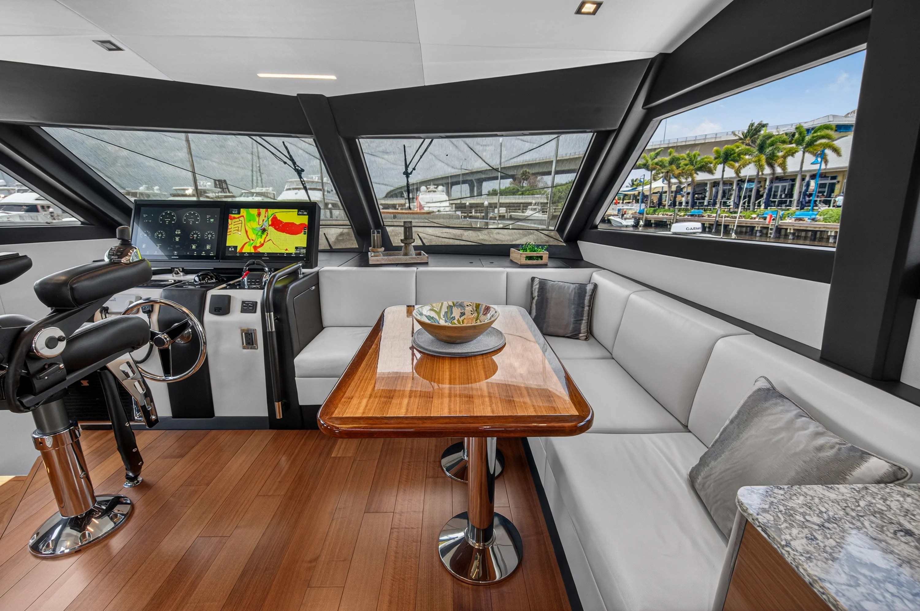 2021 Ocean Alexander 70E Image Thumbnail #40