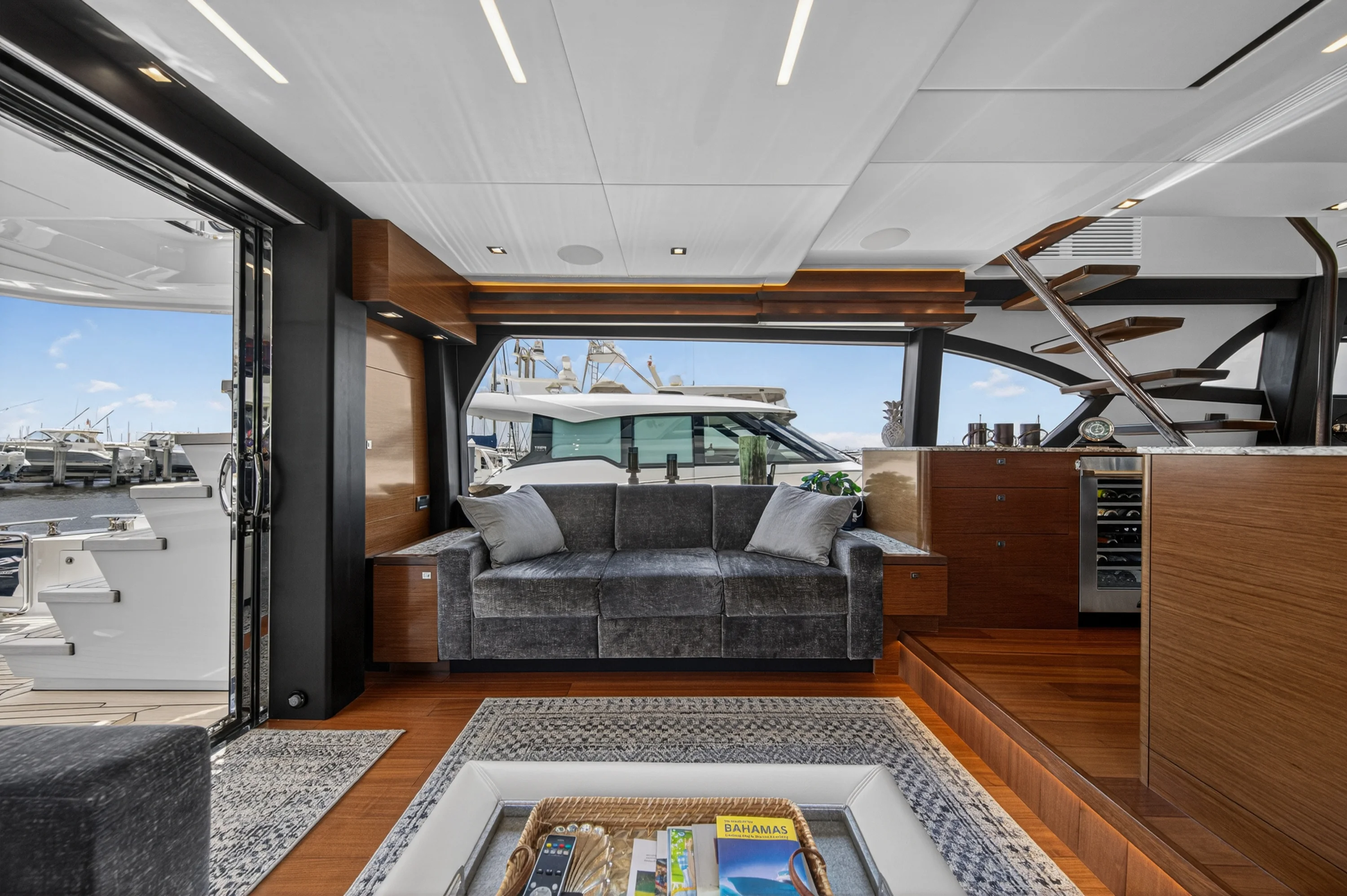 2021 Ocean Alexander 70E Image Thumbnail #15