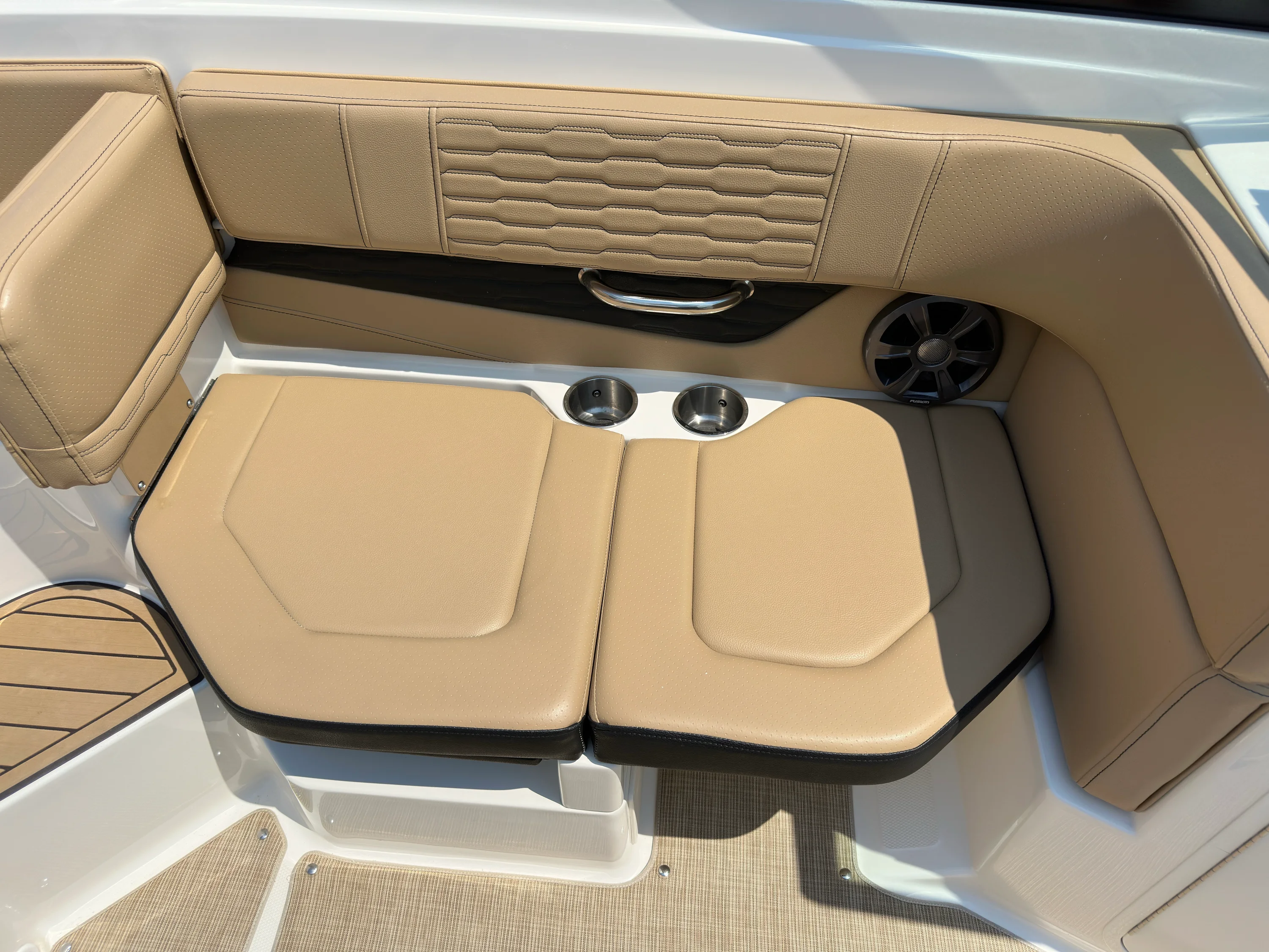2021 Sea Ray SPX 190 Image Thumbnail #7