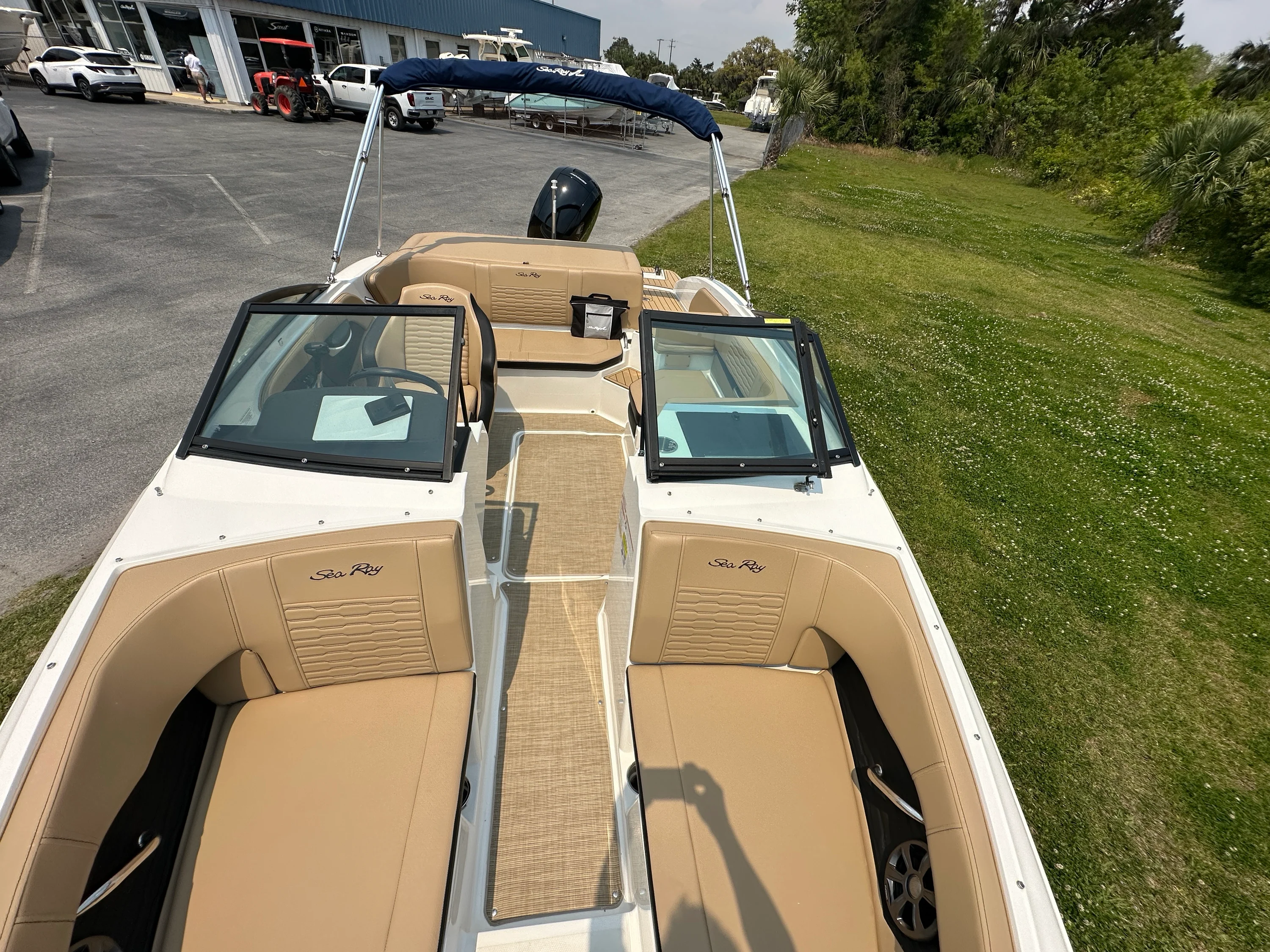 2021 Sea Ray SPX 190 Image Thumbnail #13