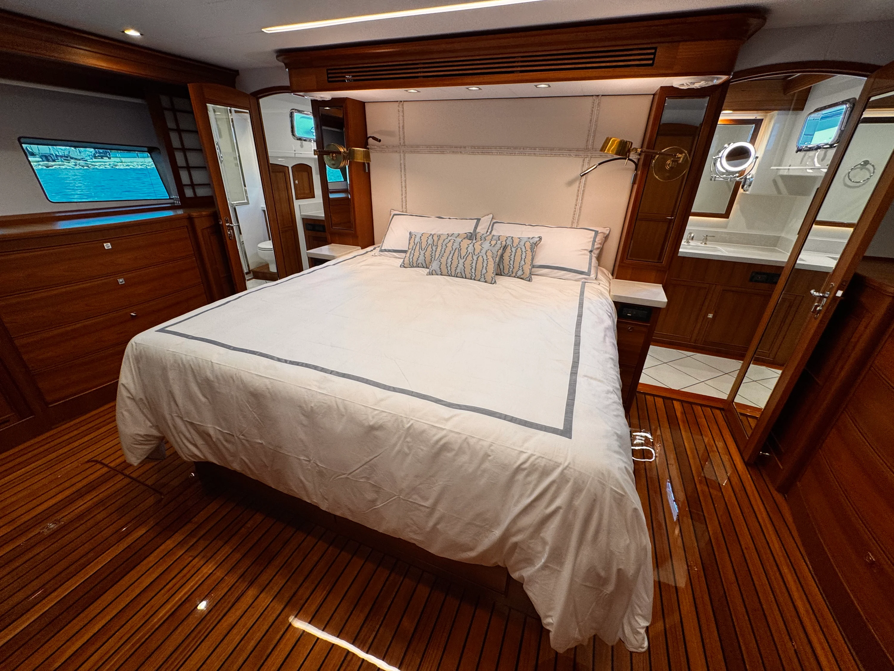 2025 Marlow EXPLORER 70E MK II Image Thumbnail #2