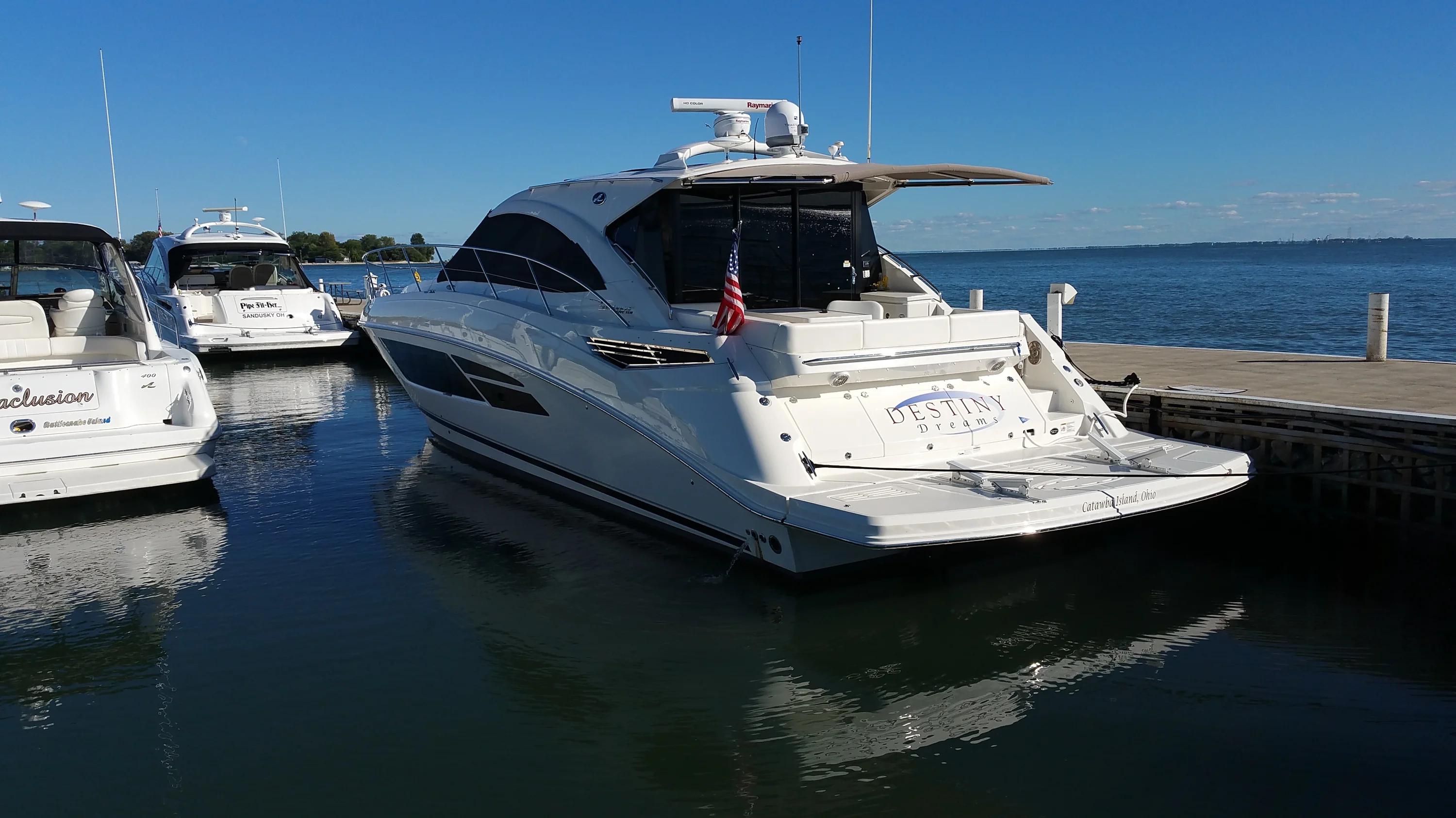 2015 Sea Ray 510 SUNDANCER Image Thumbnail #2