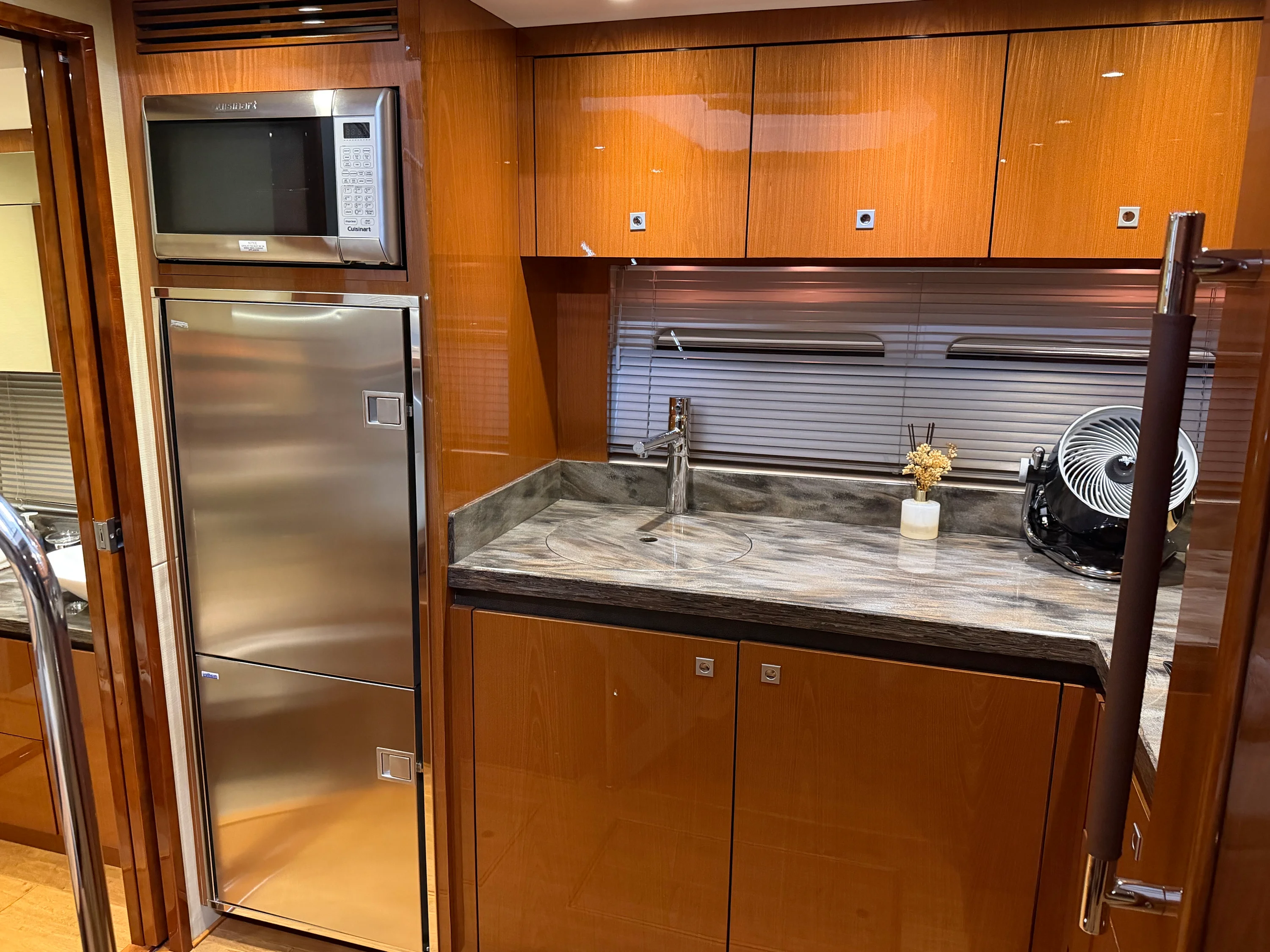 2015 Sea Ray 510 SUNDANCER Image Thumbnail #28